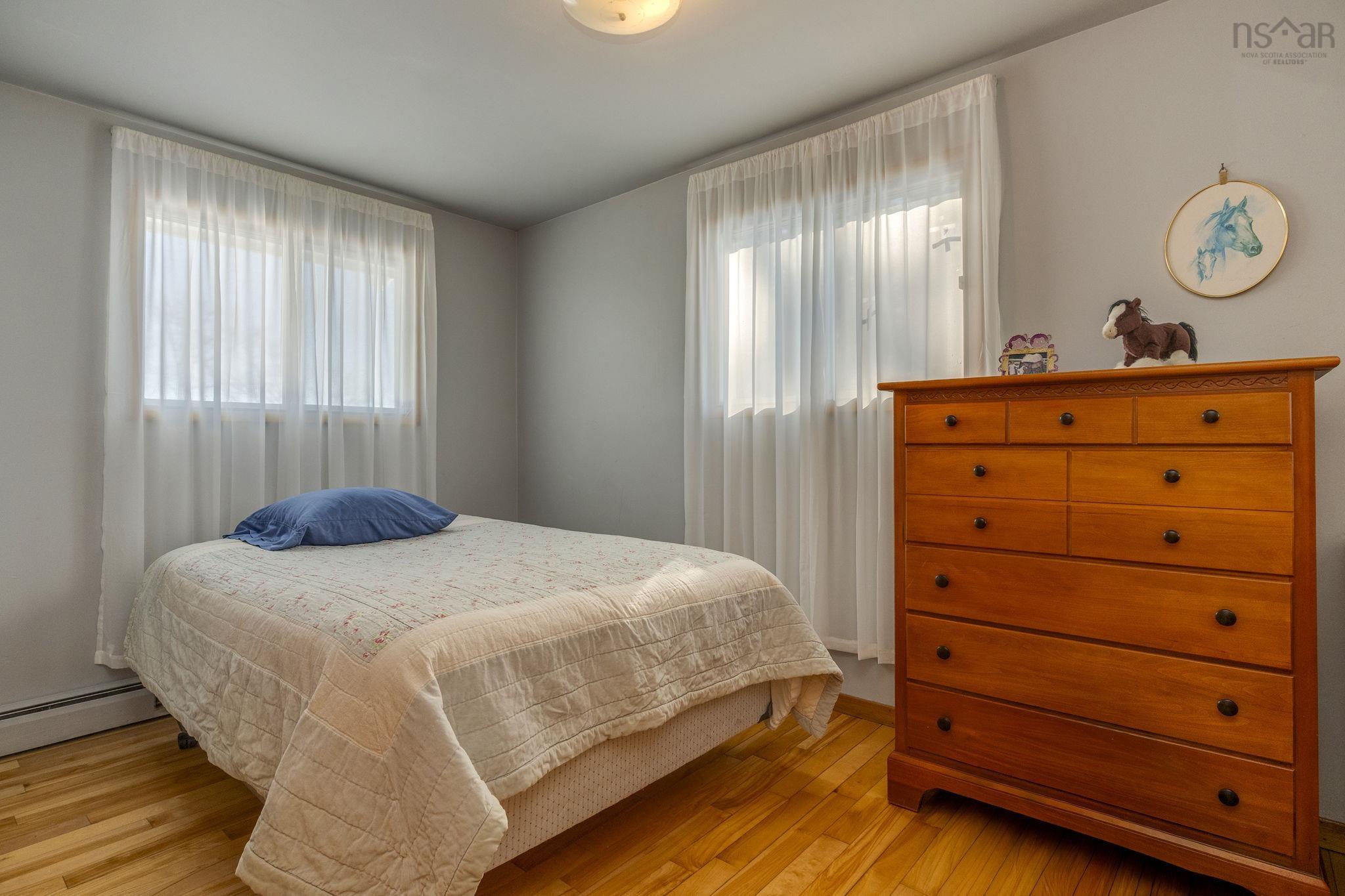 $599,900.00: 8 Arabian Lane, Elmsvale