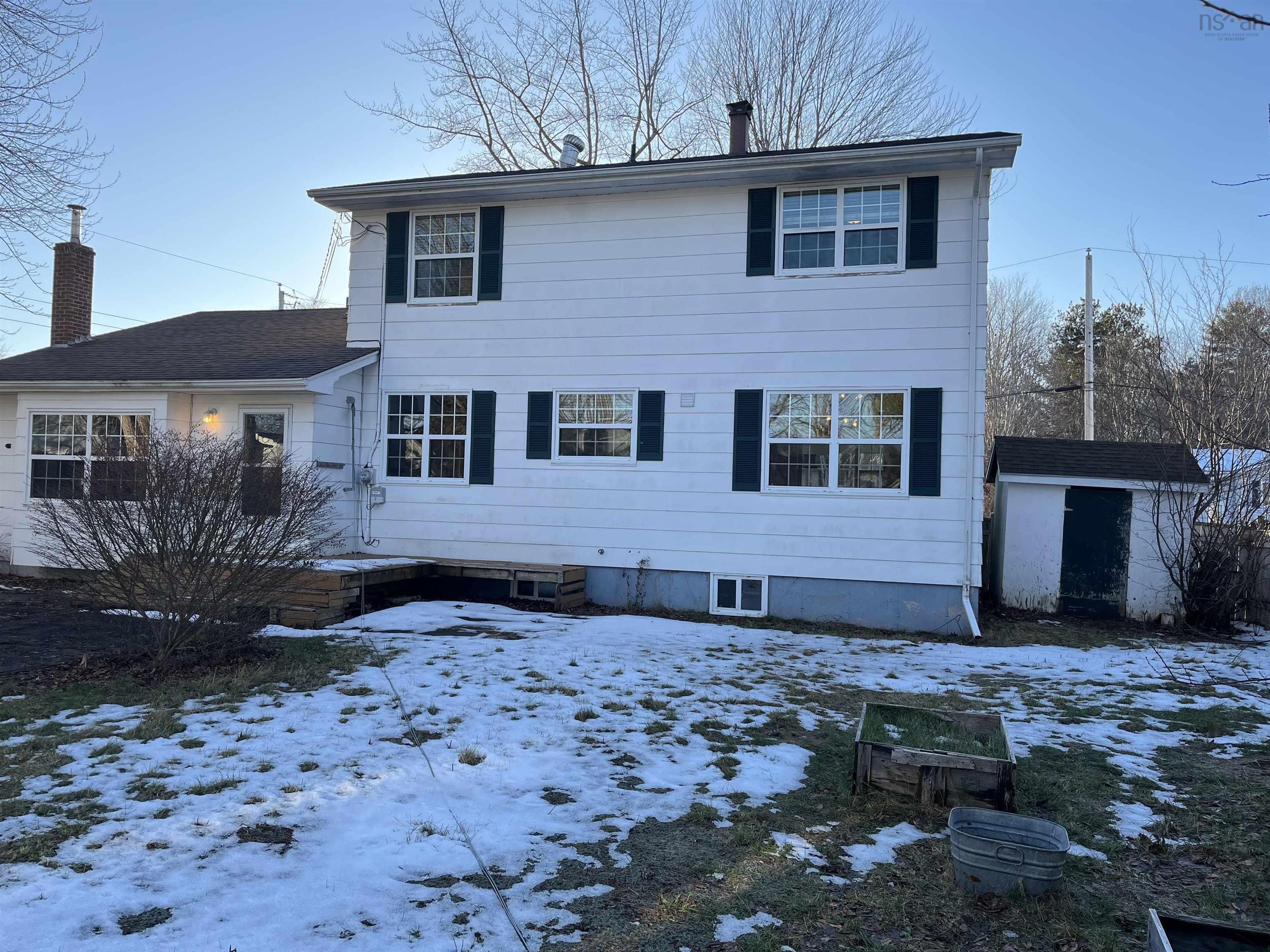 $365,500.00: 974 Aurora Crescent, Greenwood