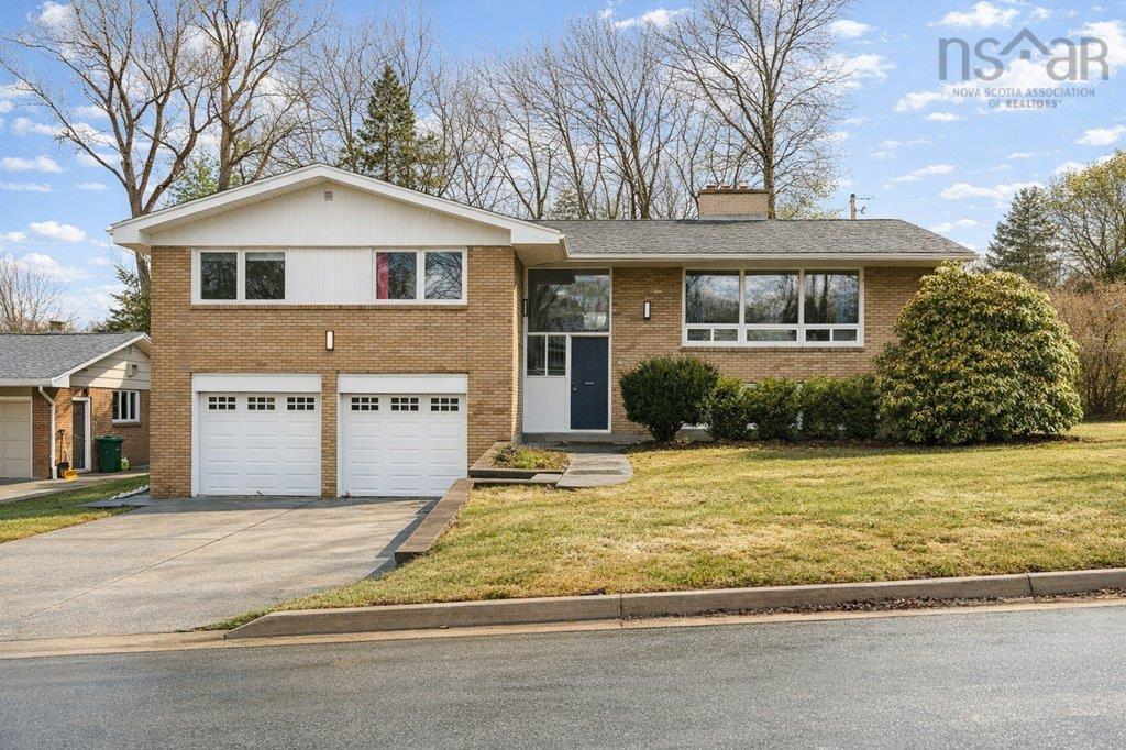 12 Brookdale Crescent, Dartmouth, NS (MLS 202606394)