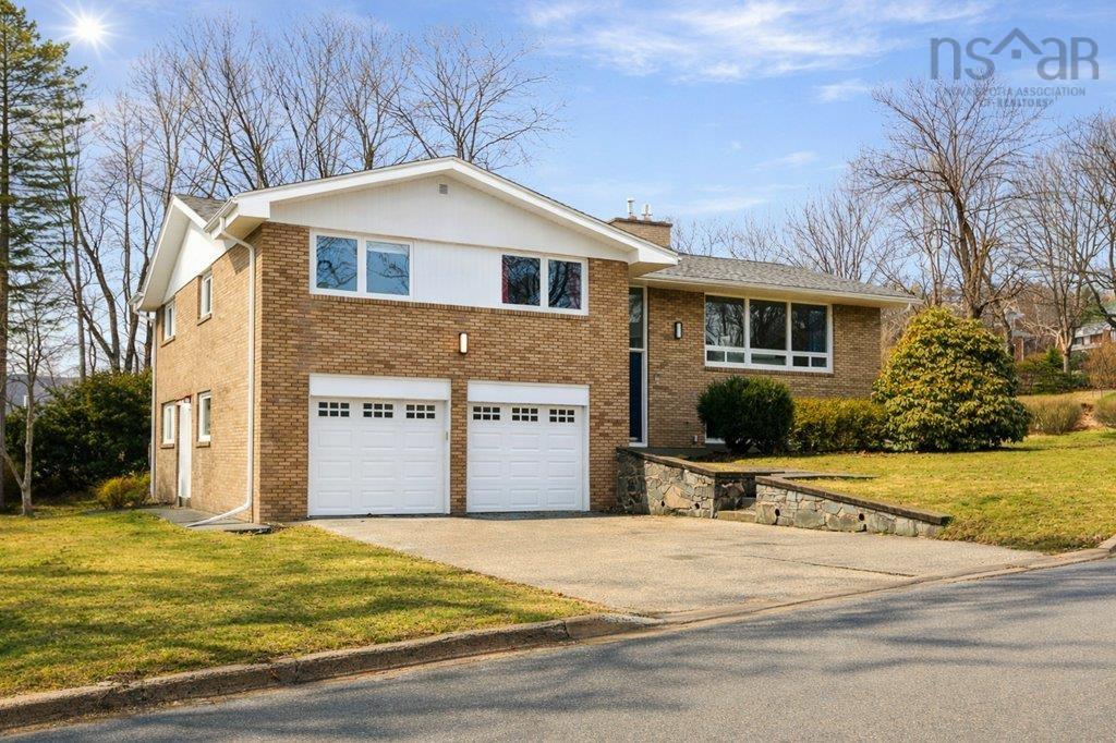 12 Brookdale Crescent, Dartmouth, NS (MLS 202606394)