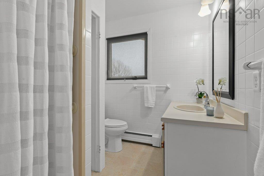 12 Brookdale Crescent, Dartmouth, NS (MLS 202606394)