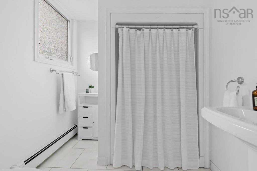 12 Brookdale Crescent, Dartmouth, NS (MLS 202606394)