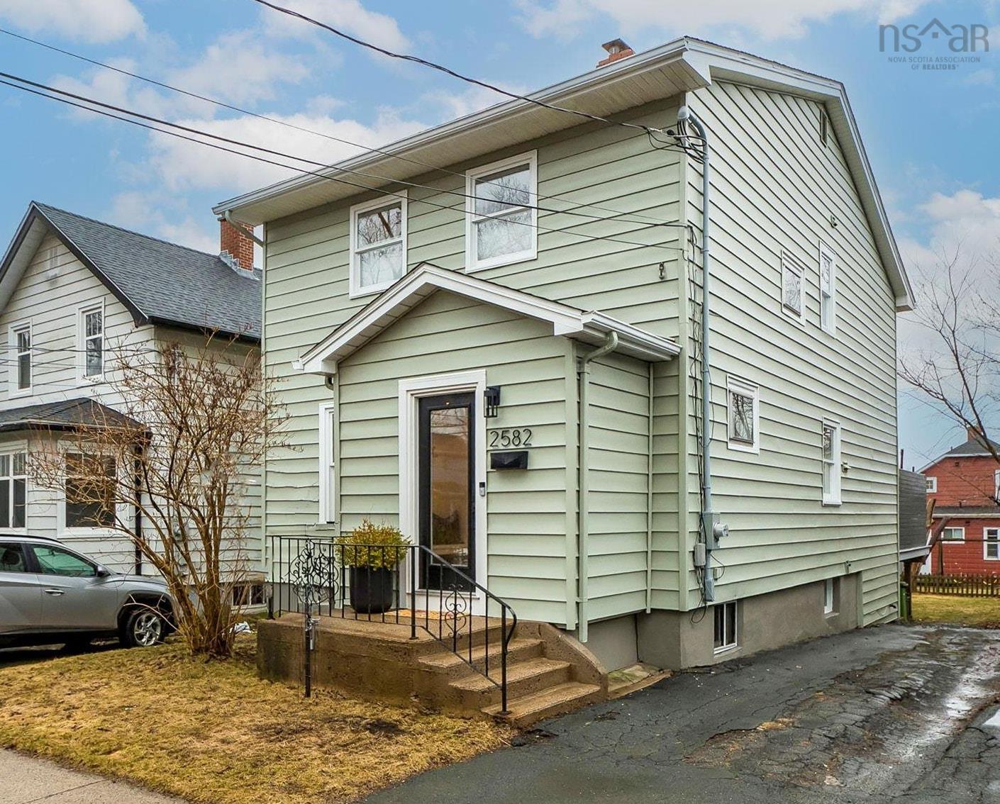 2582 Elm Street, Halifax, NS (MLS® 202606395) | Halifax Real Estate | RE/MAX Halifax