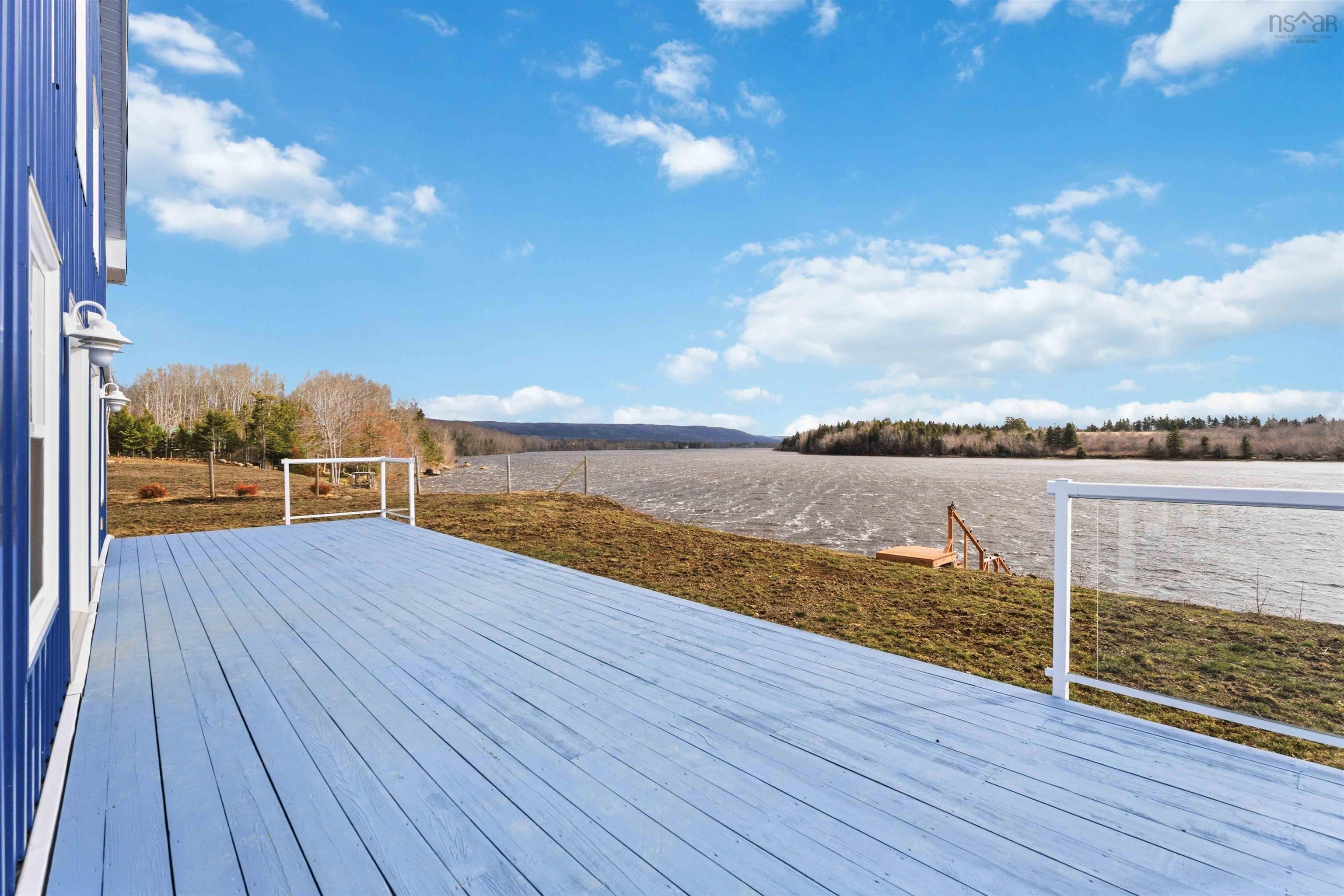 $559,000.00: 6 Massachusetts Road, Granville Centre