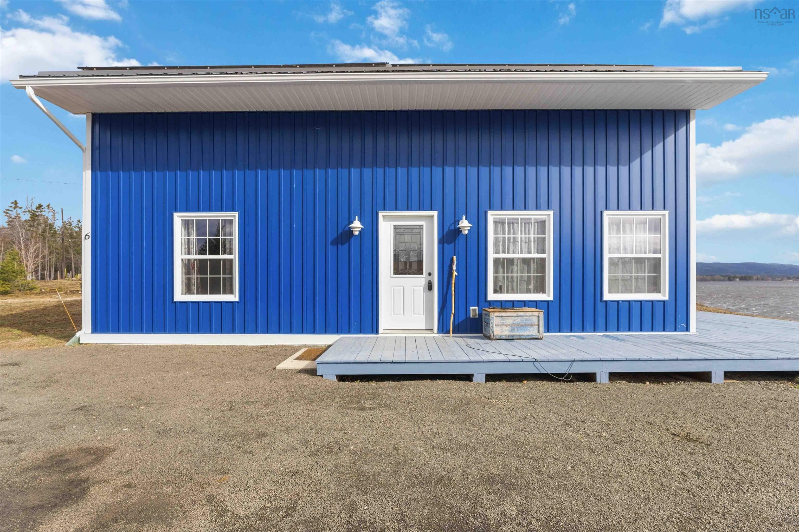 $559,000.00: 6 Massachusetts Road, Granville Centre