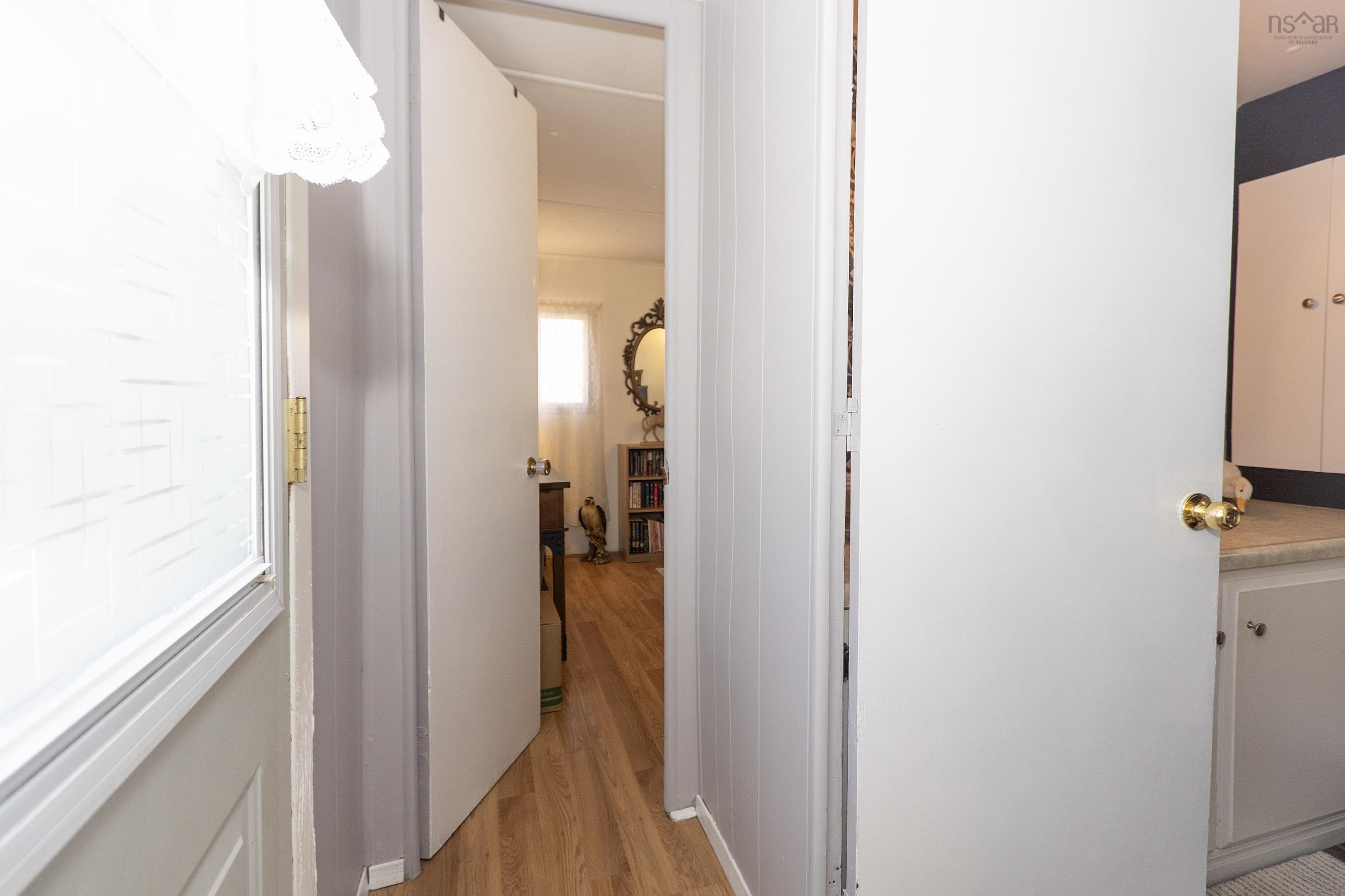 $94,900.00: 28 Liberty Lane, Amherst