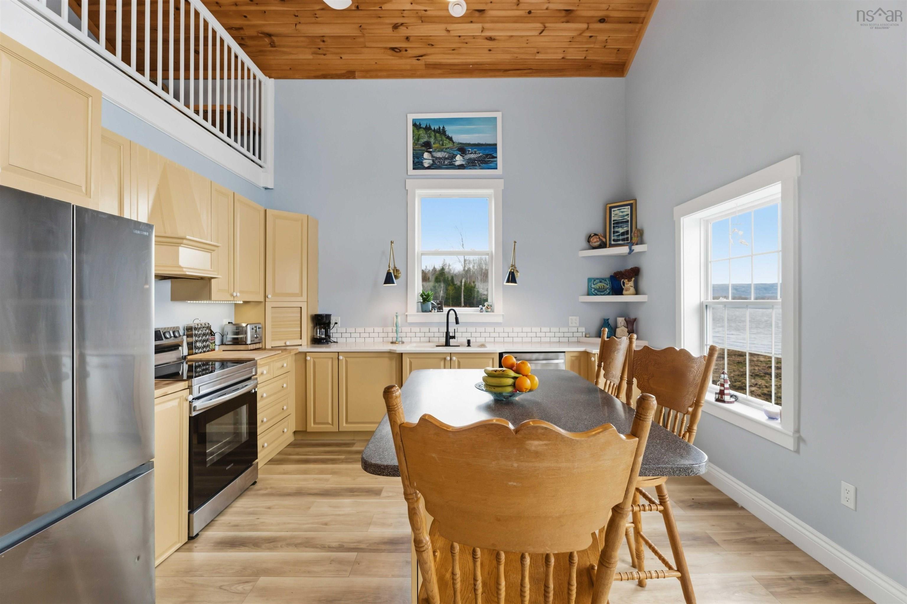 $559,000.00: 6 Massachusetts Road, Granville Centre
