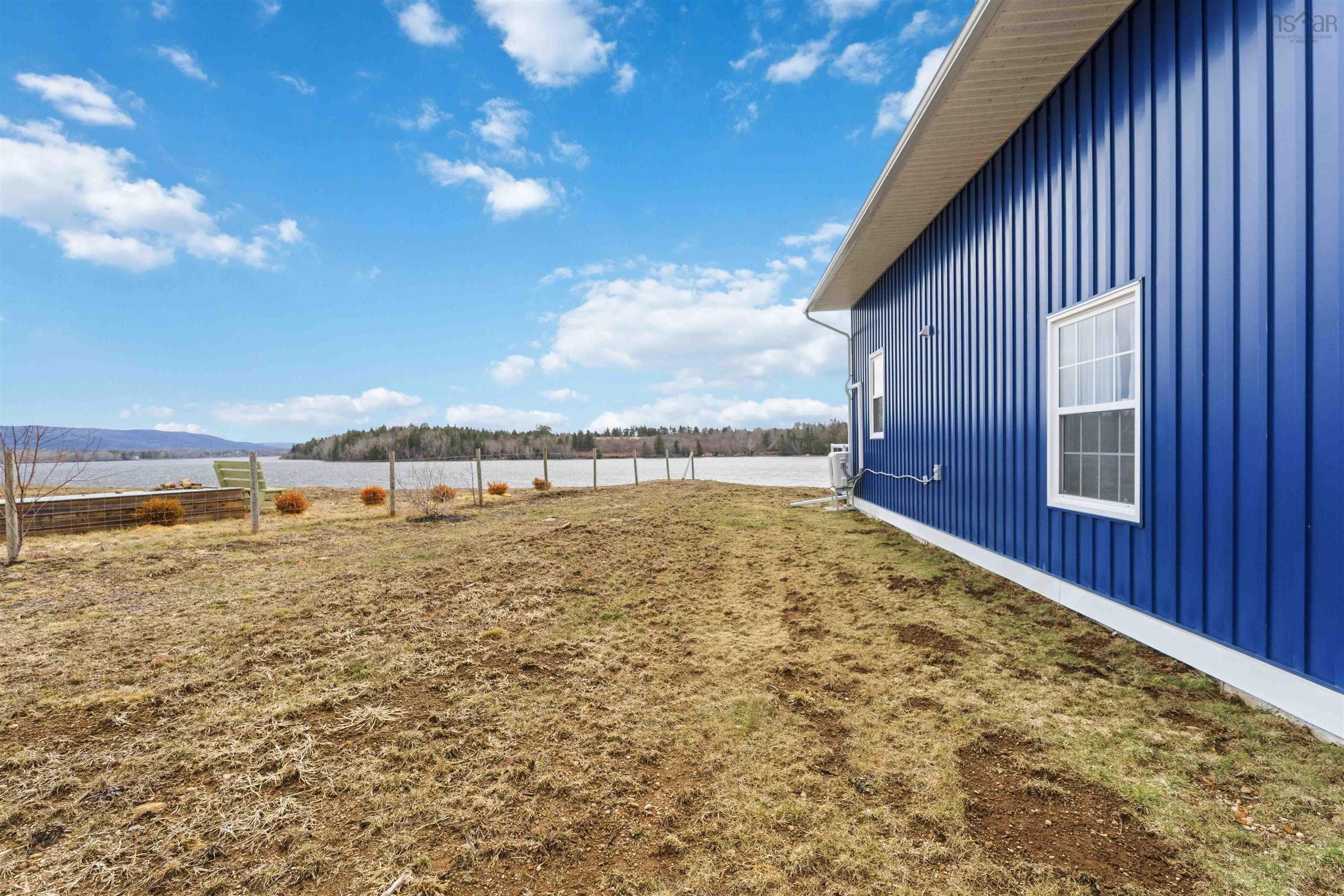 $559,000.00: 6 Massachusetts Road, Granville Centre