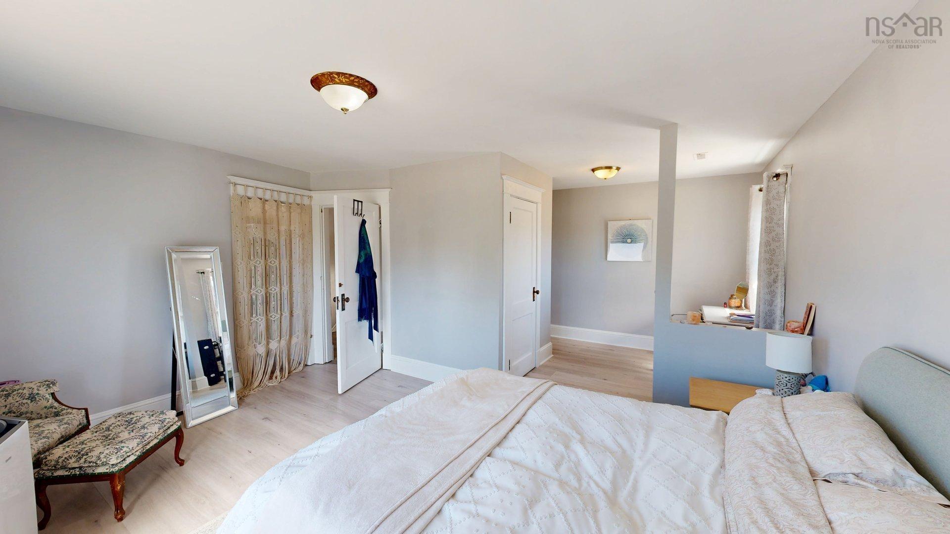 $1,599,900.00: 1518/1520 Bridge Street, Kingston