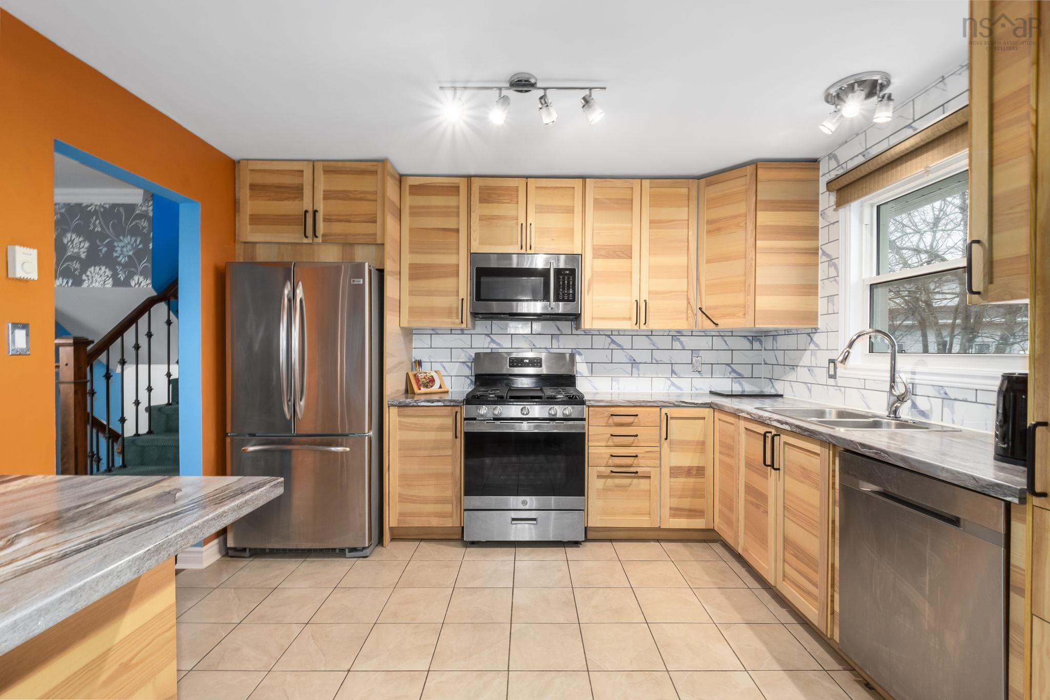 674 Basinview Drive, Bedford, NS (MLS 202606412)