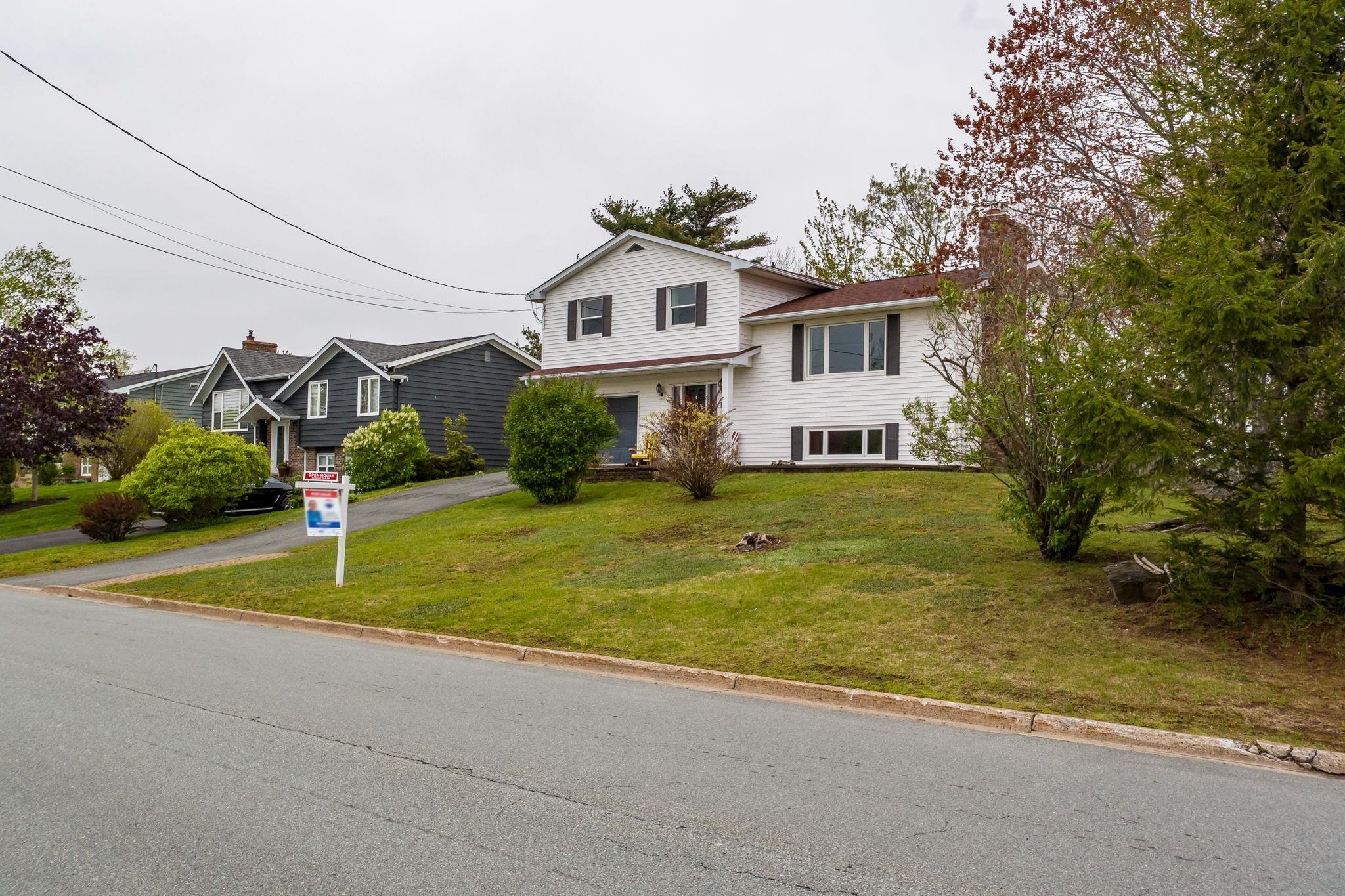 674 Basinview Drive, Bedford, NS (MLS 202606412)