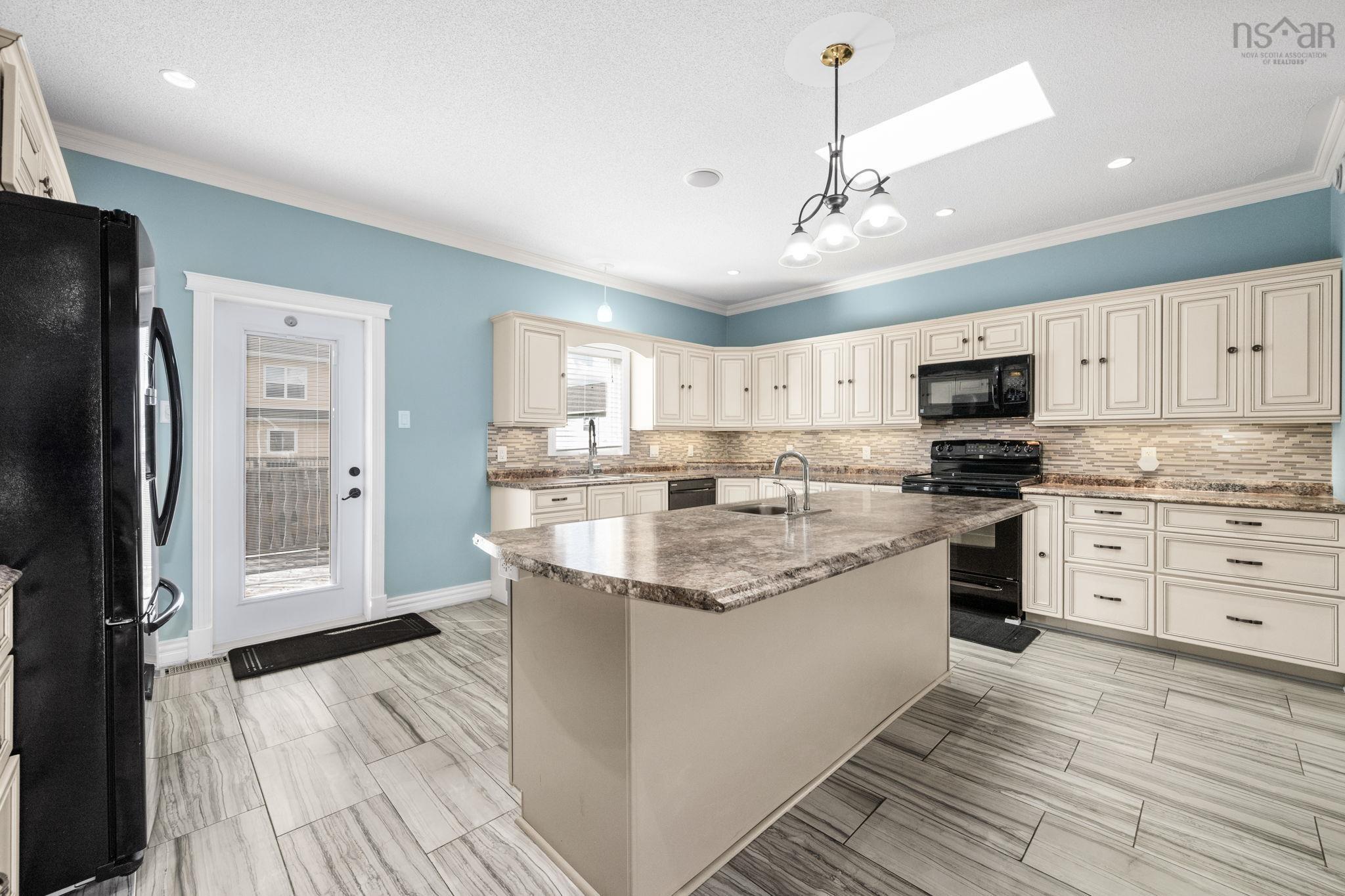 14 Marshall Street, Dartmouth, NS (MLS 202606414)