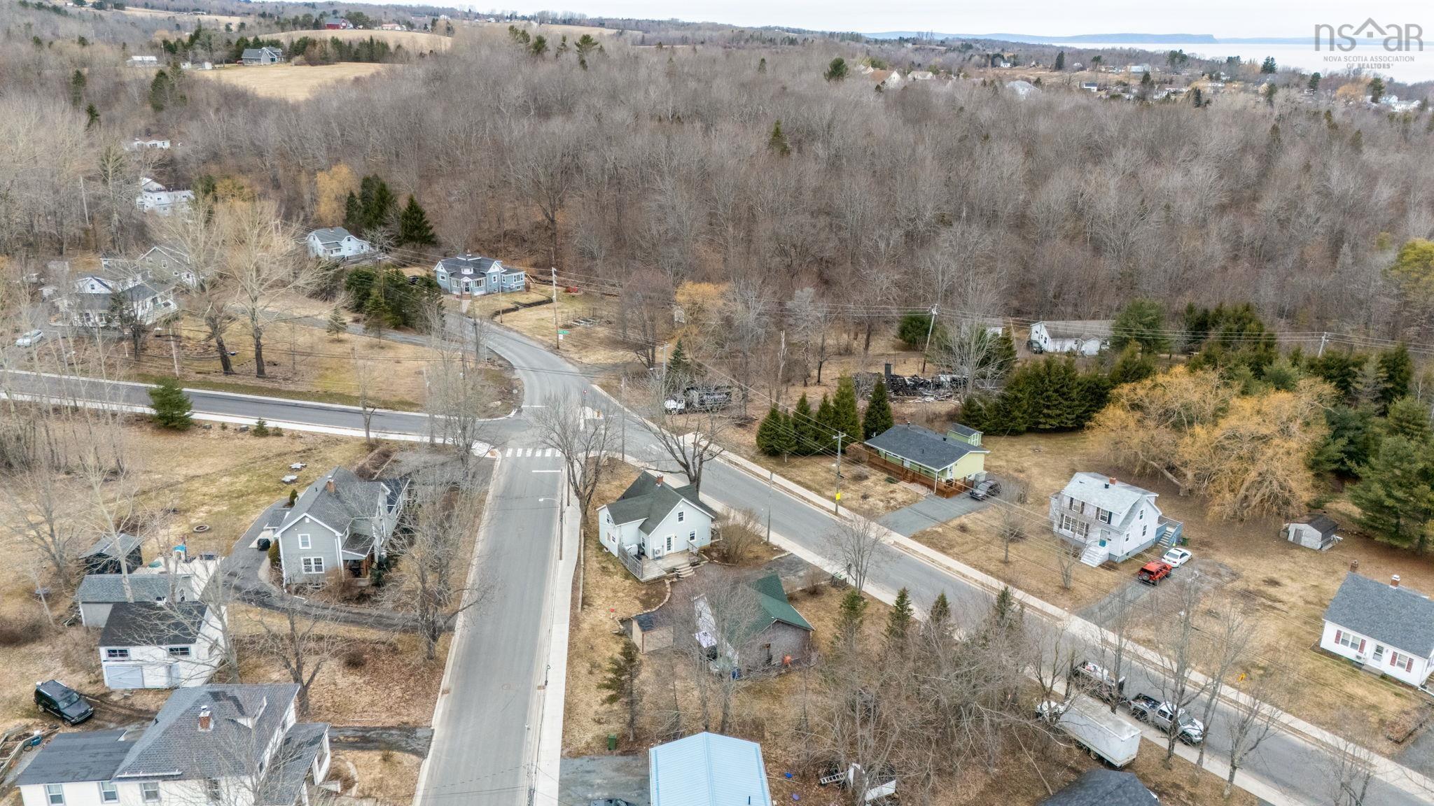 $374,900.00: 41 School Street, Hantsport