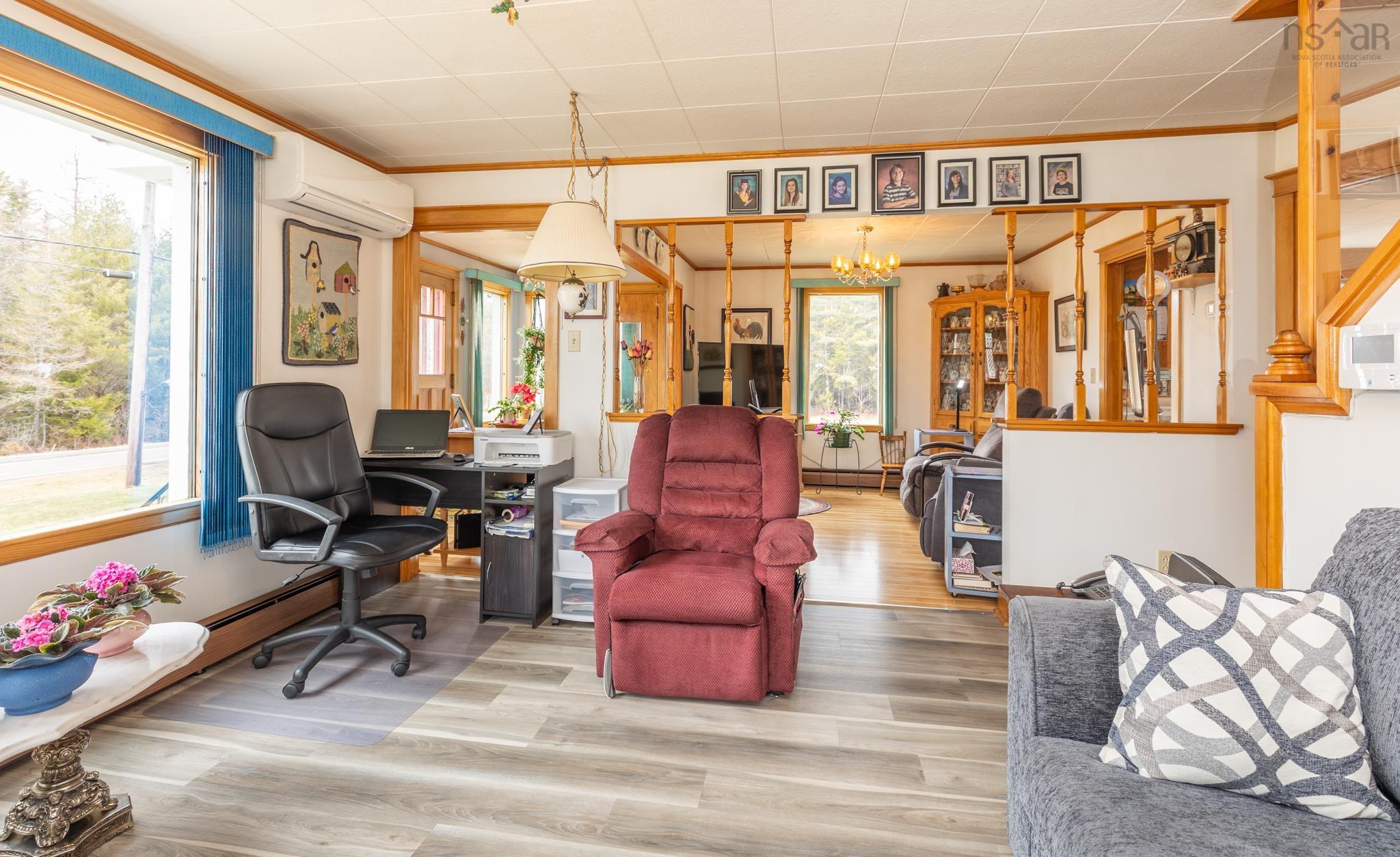 $399,000.00: 3292 Highway 340, Corberrie