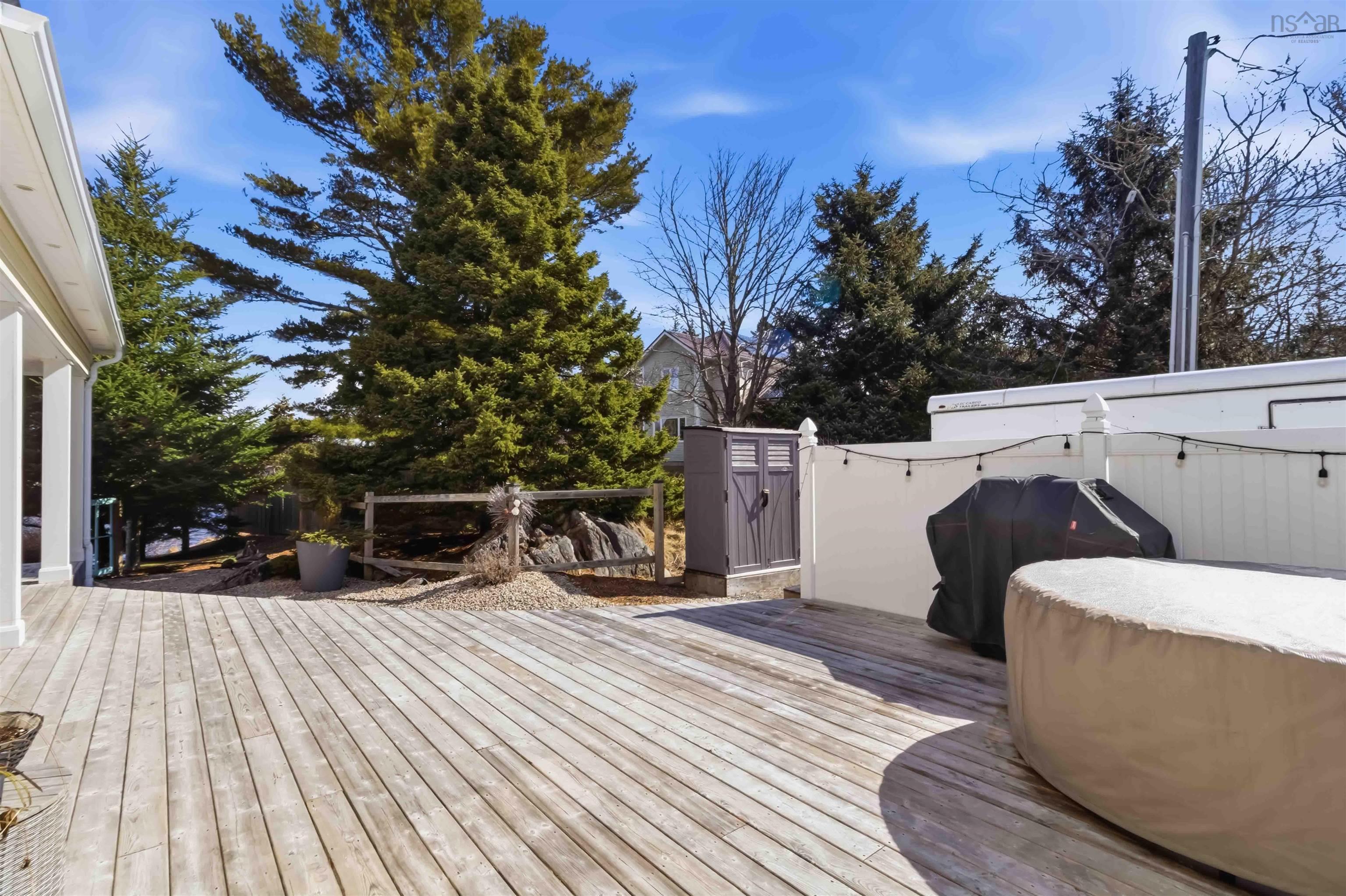 $839,900.00: 9 Crescent Point Lane, West Dublin