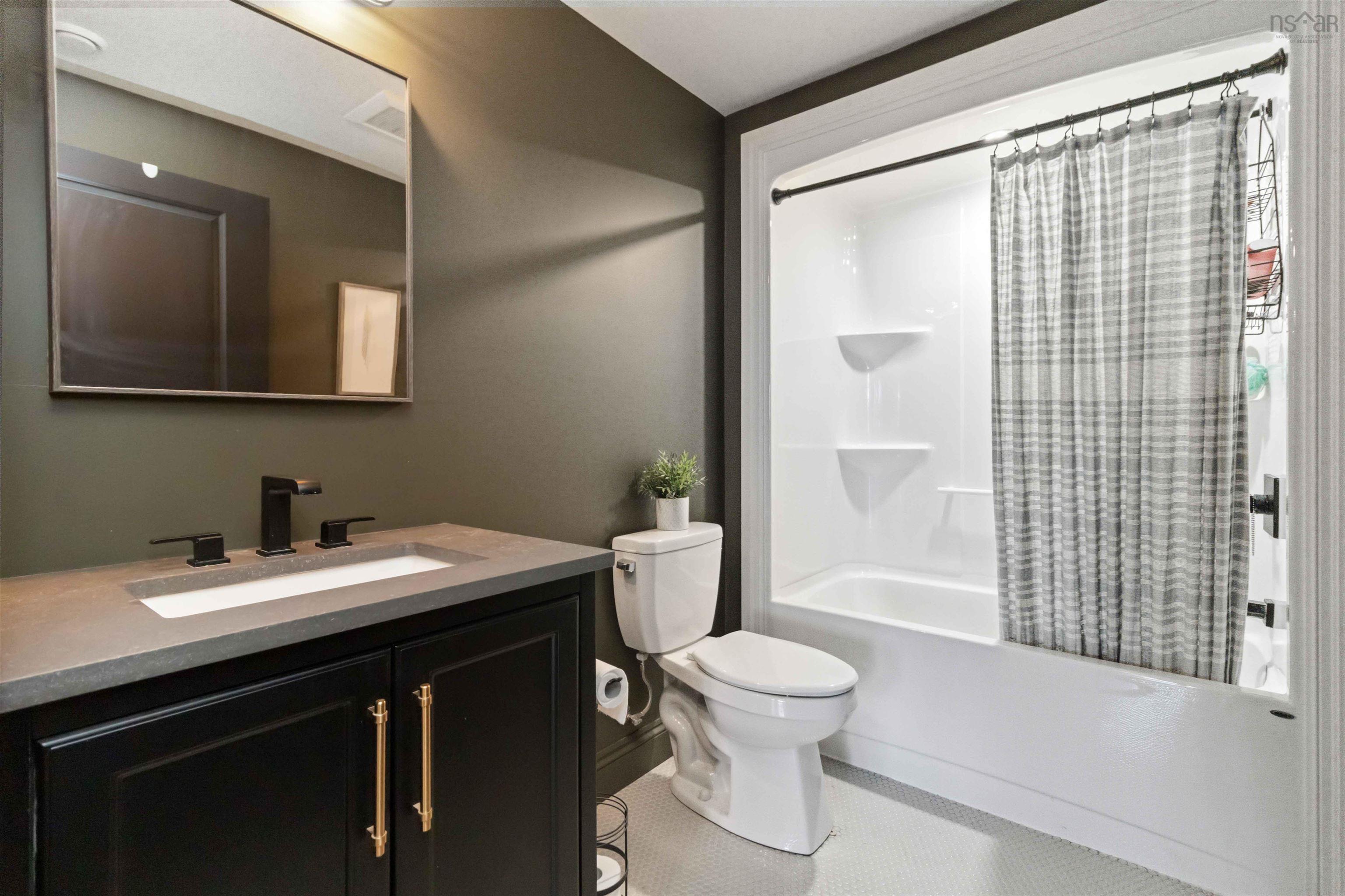 410 Heddas Way, Fall River, NS (MLS 202606449)