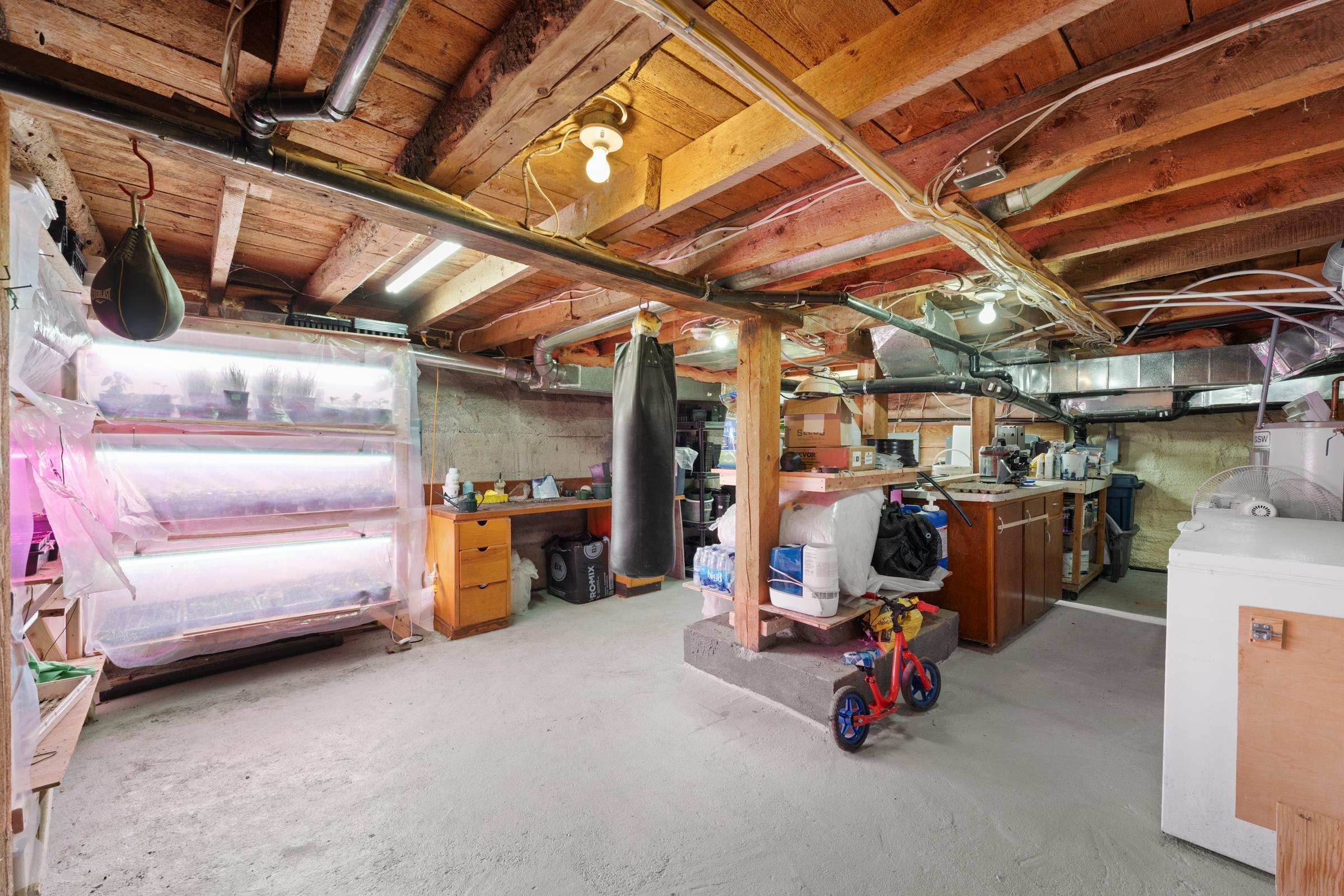 $479,000.00: 550 River Road, Bear River