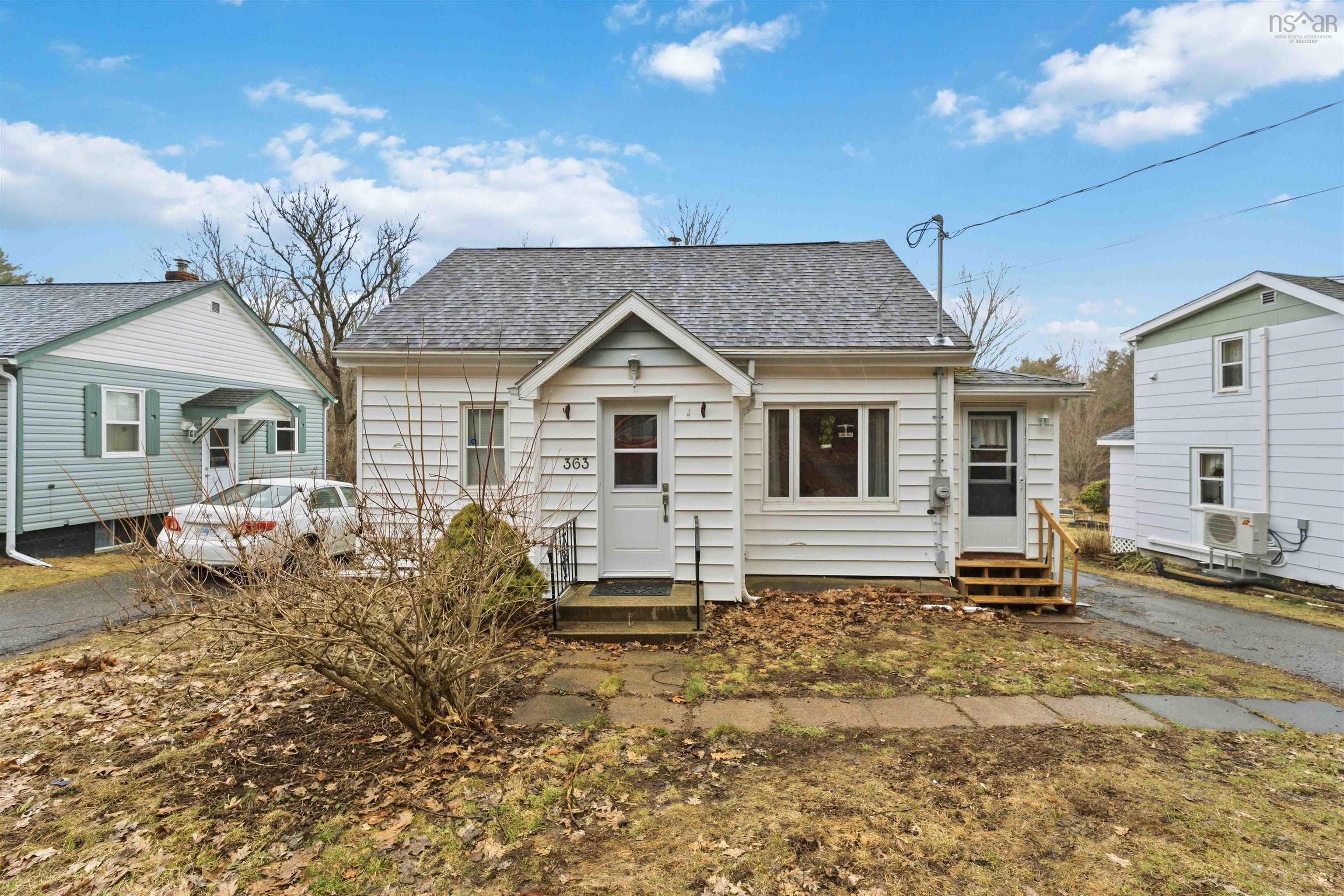 $300,000.00: 363 Canaan Avenue, Kentville