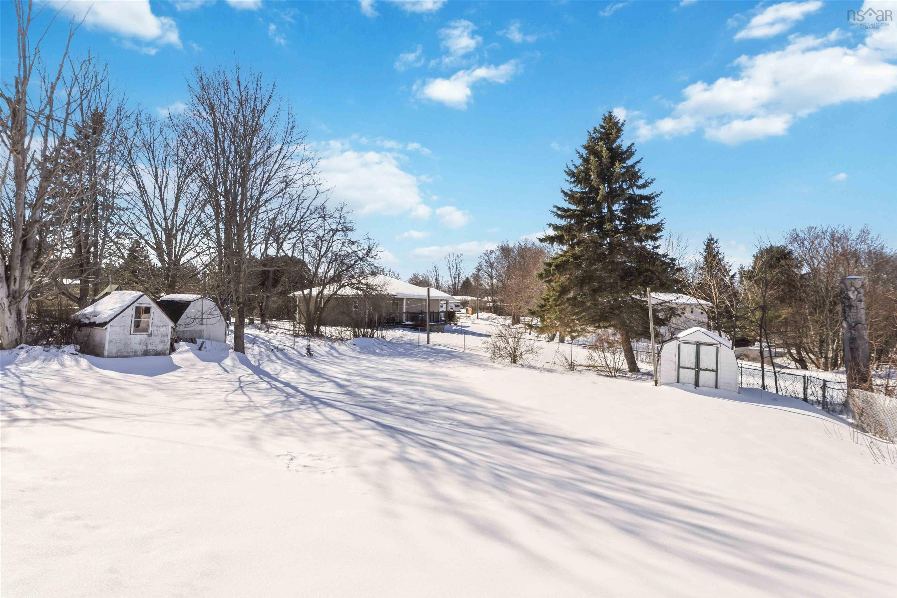$459,000.00: 15 Sherry Avenue, North Kentville