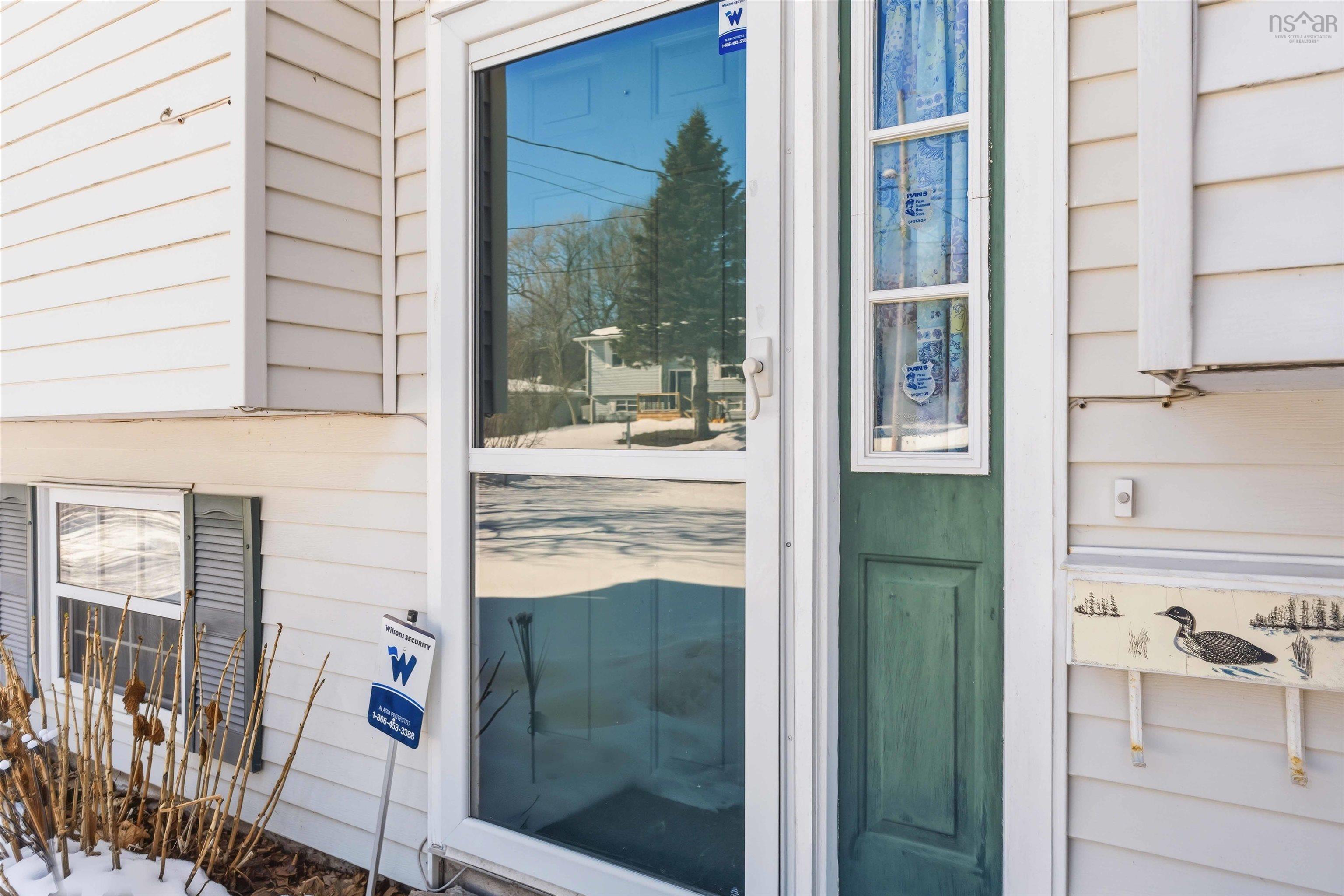$459,000.00: 15 Sherry Avenue, North Kentville