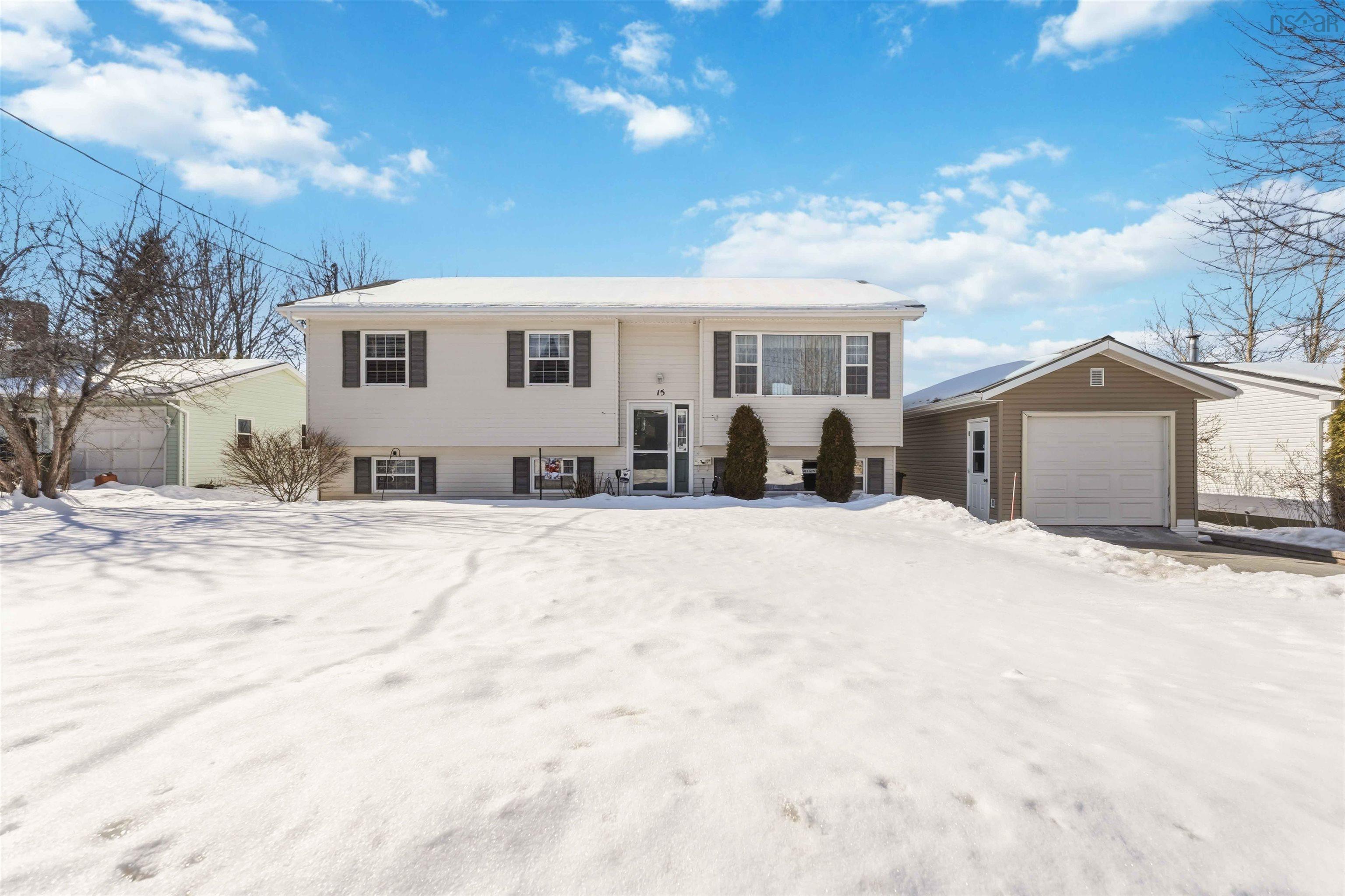 $459,000.00: 15 Sherry Avenue, North Kentville