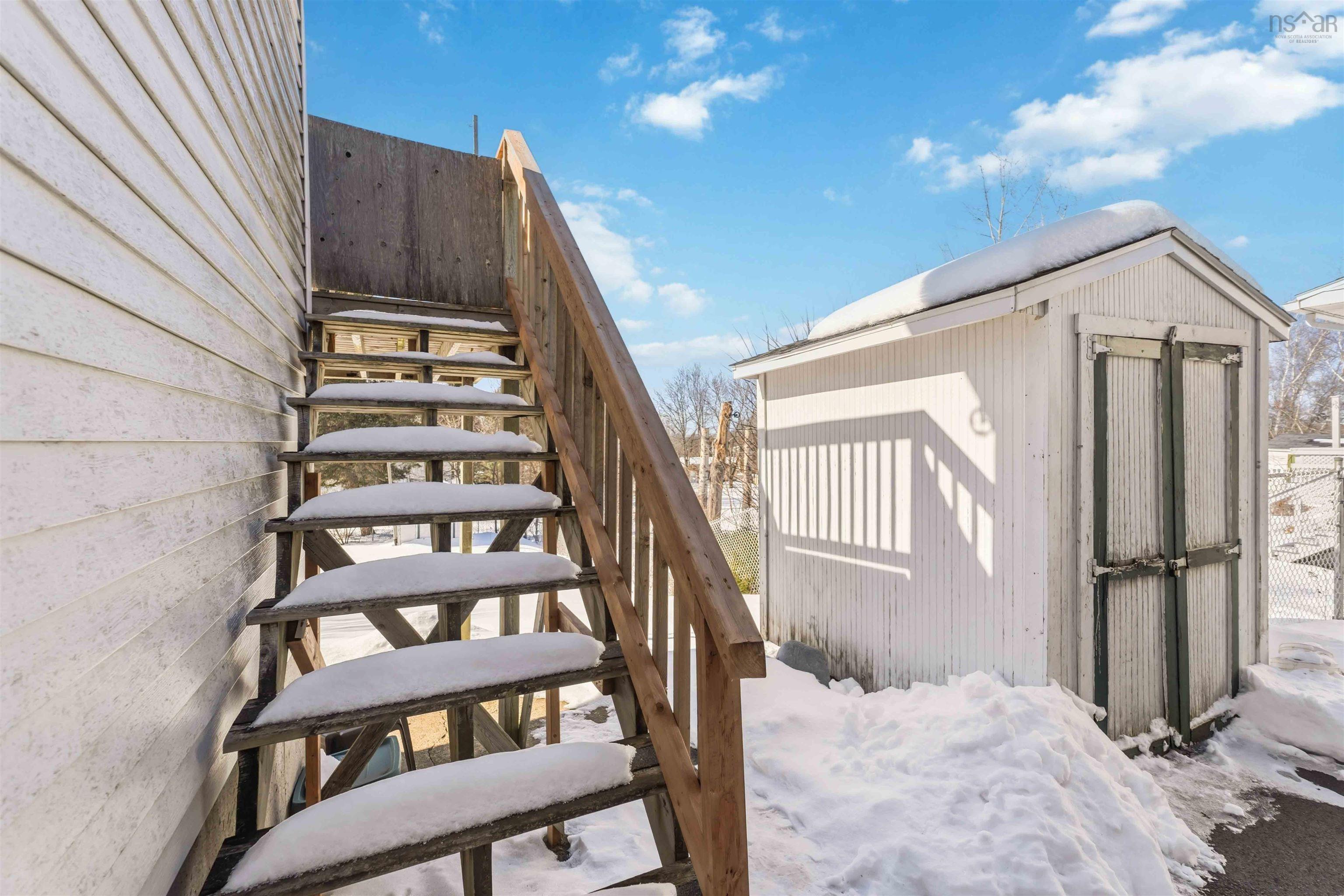 $459,000.00: 15 Sherry Avenue, North Kentville