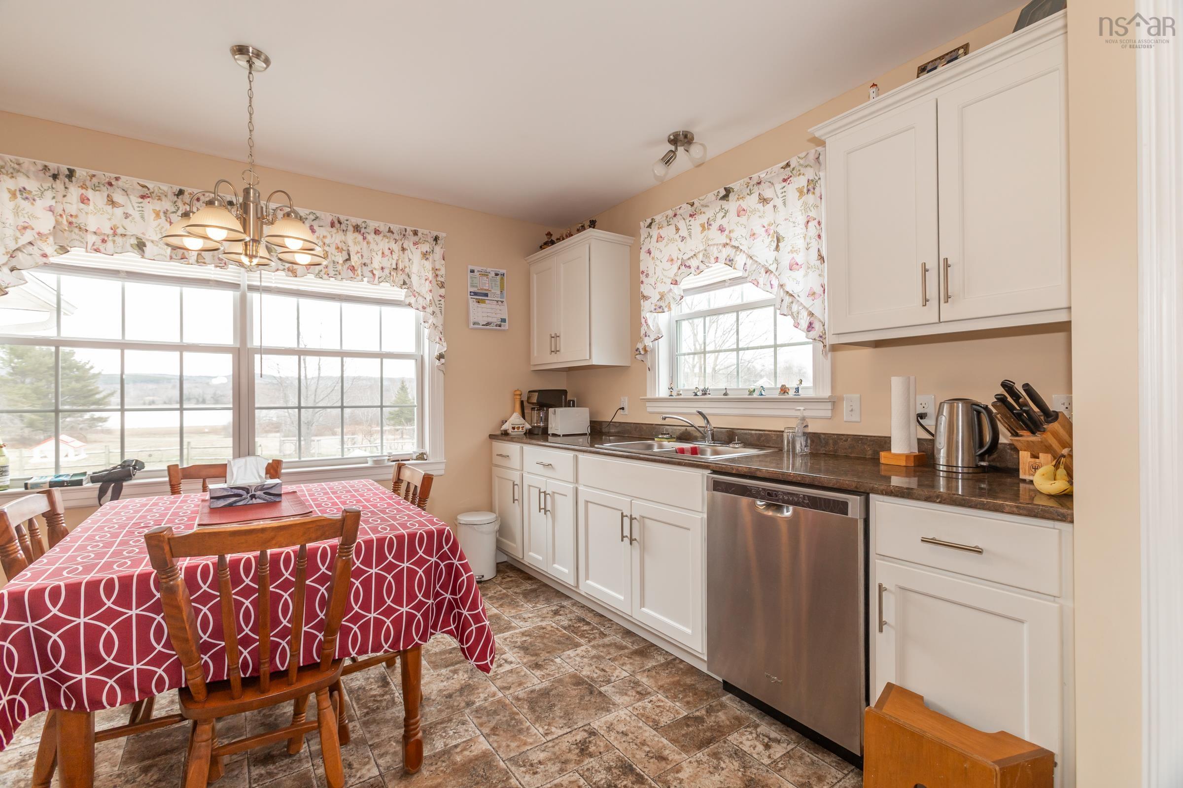 $419,000.00: 5050 Granville Road, Granville Ferry