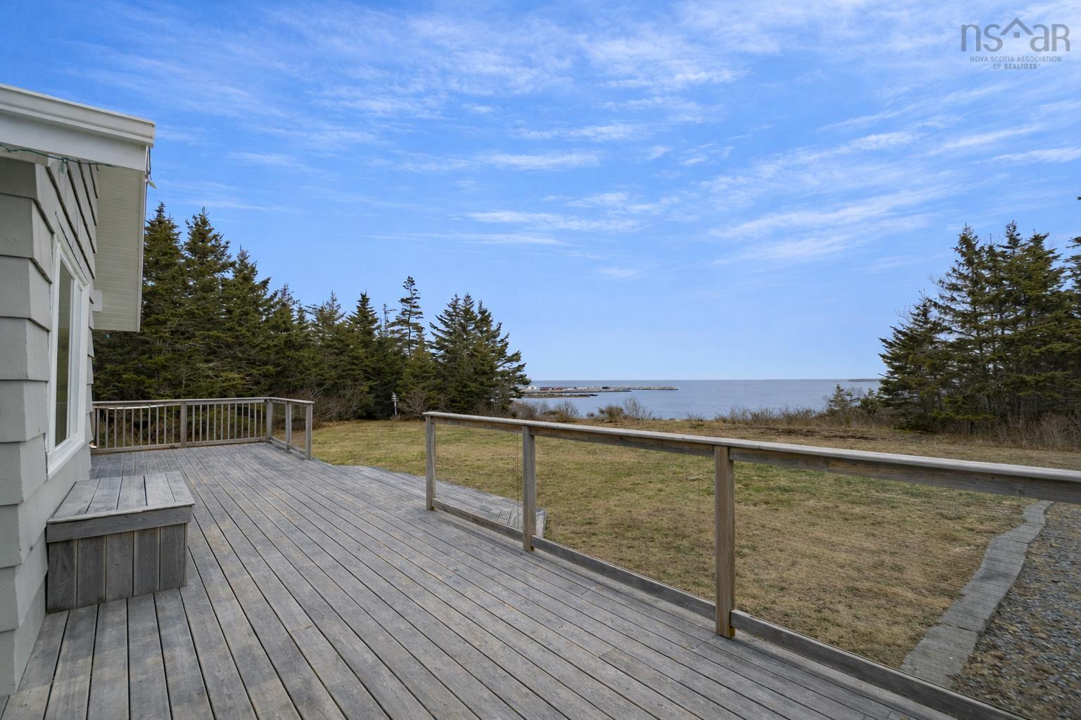 $550,000.00: 19 Long Point Road, Newellton