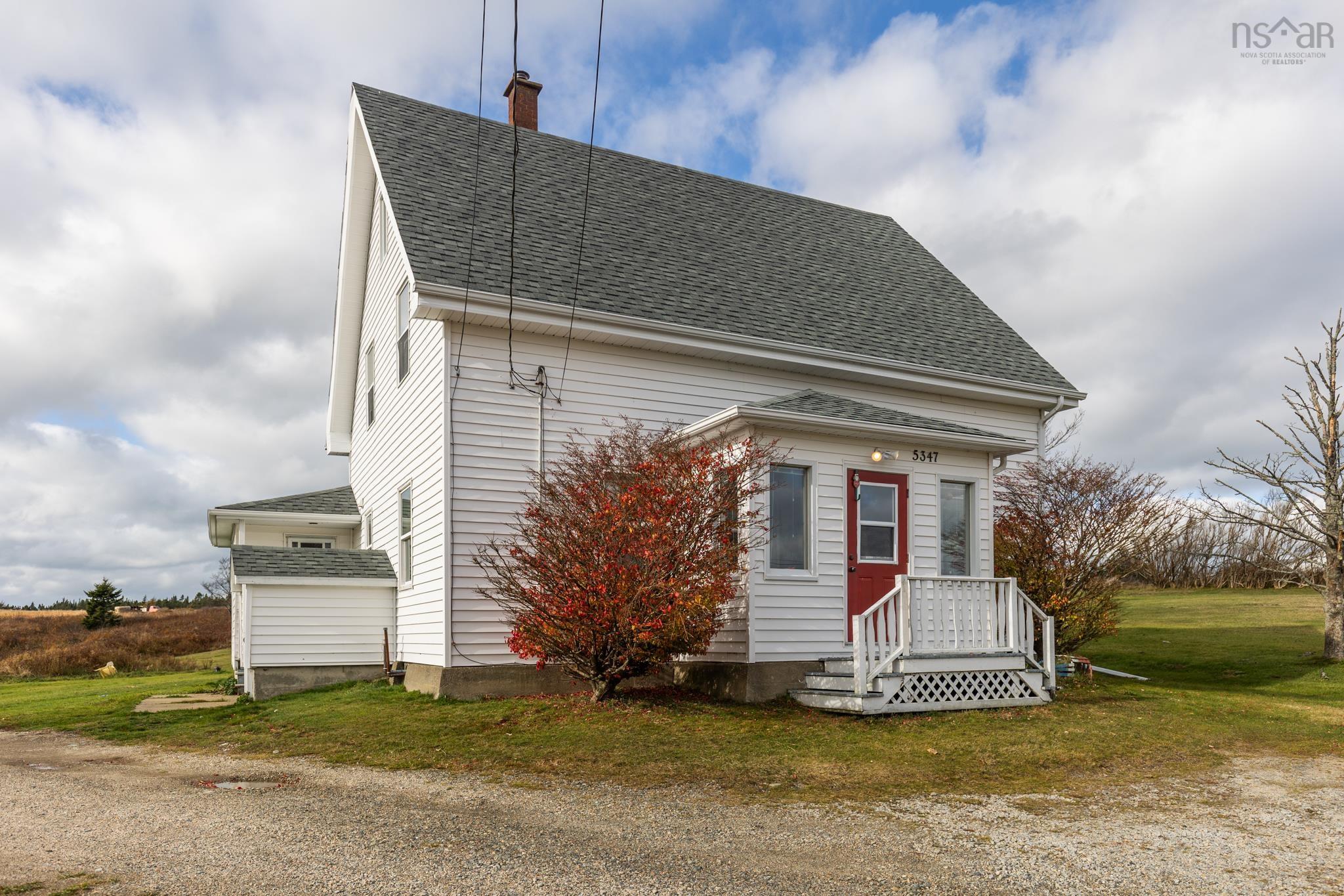 $229,900.00: 5347 Highway 1, Salmon River