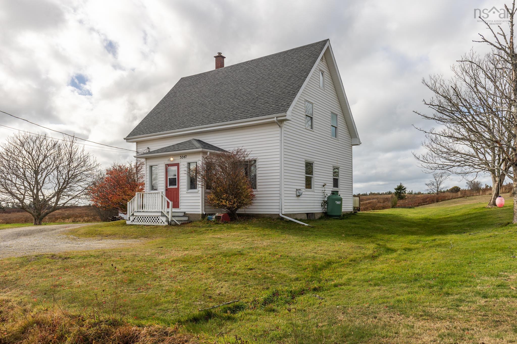 $229,900.00: 5347 Highway 1, Salmon River