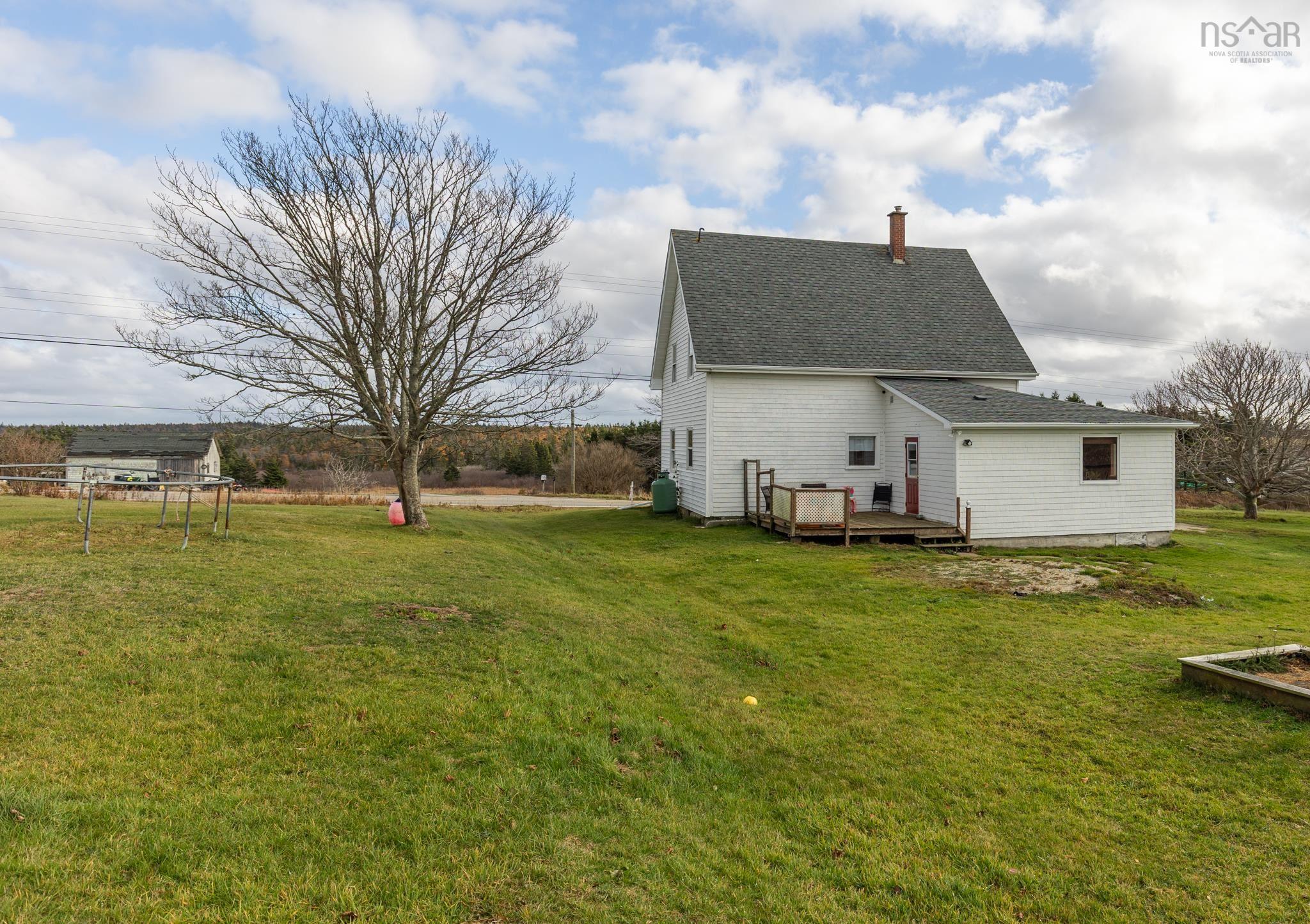 $229,900.00: 5347 Highway 1, Salmon River