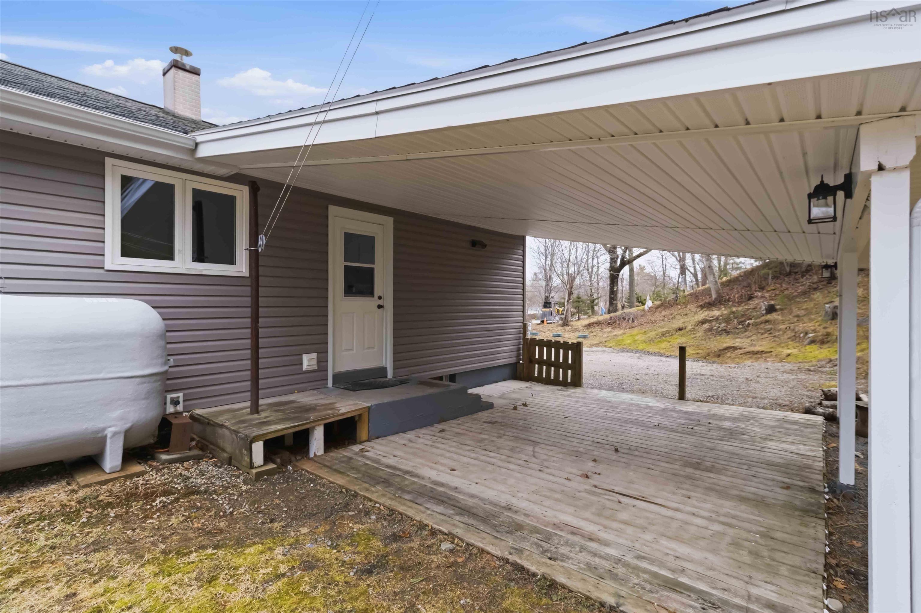 $329,600.00: 796 331 Highway, Conquerall Bank