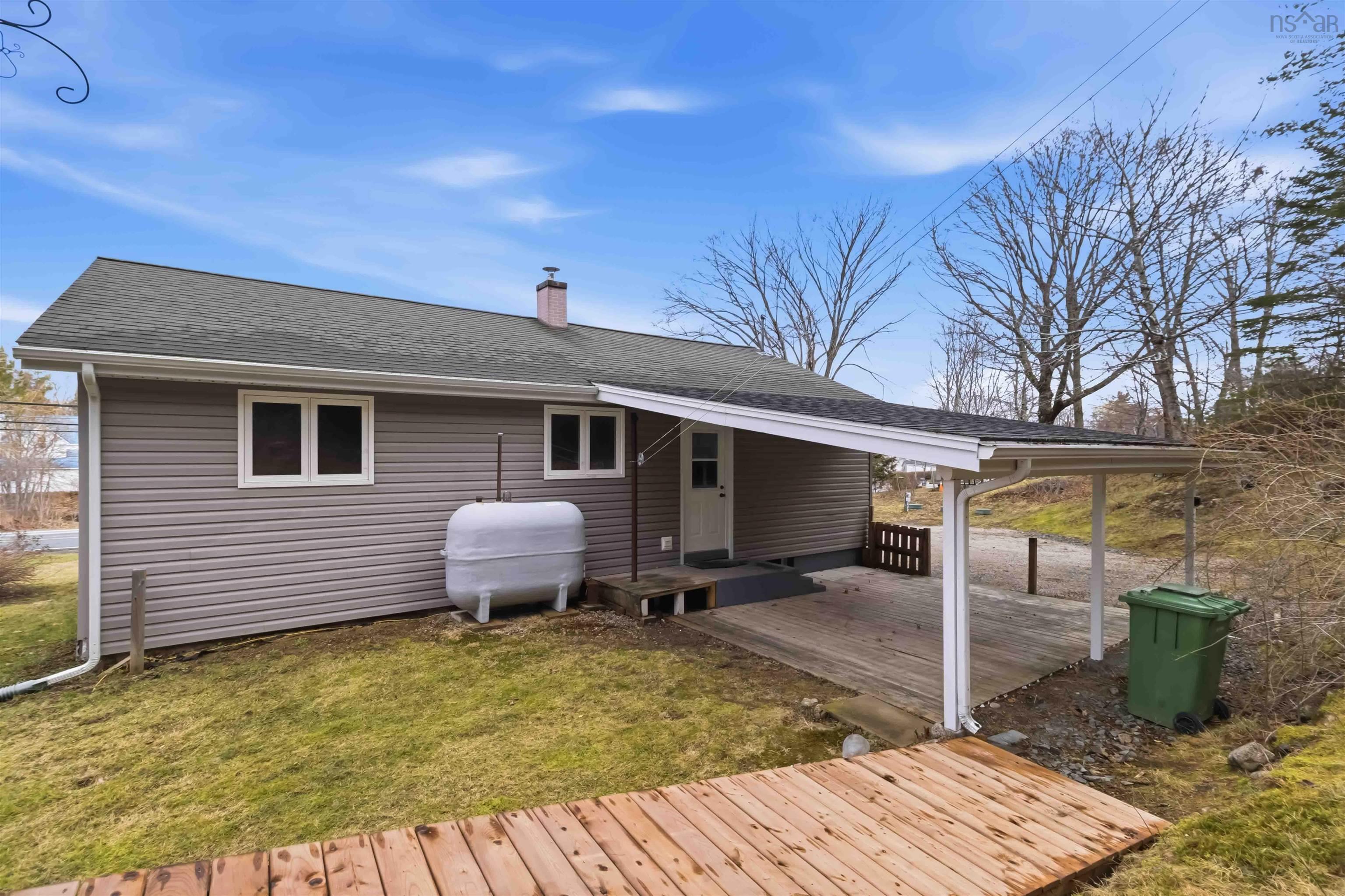 $329,600.00: 796 331 Highway, Conquerall Bank