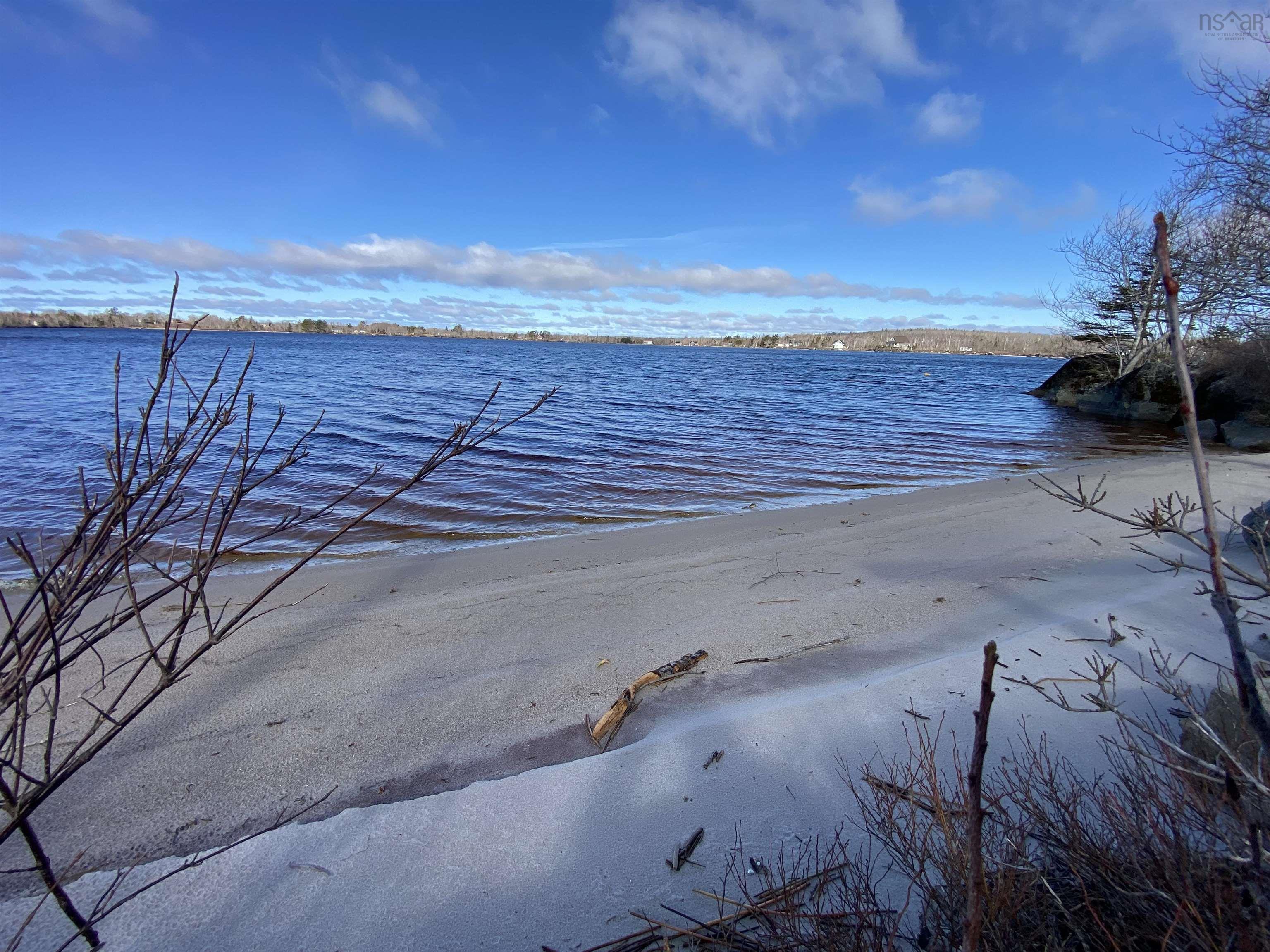 $254,900.00: 231 Scotia Drive, Goose Lake