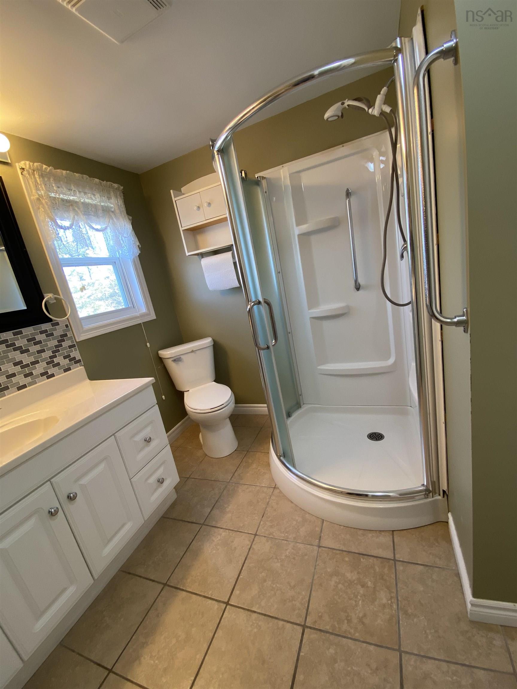 $254,900.00: 231 Scotia Drive, Goose Lake