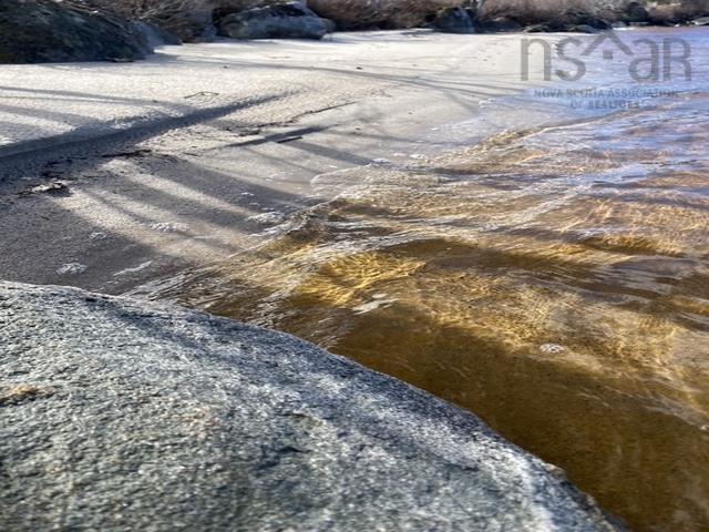 $254,900.00: 231 Scotia Drive, Goose Lake