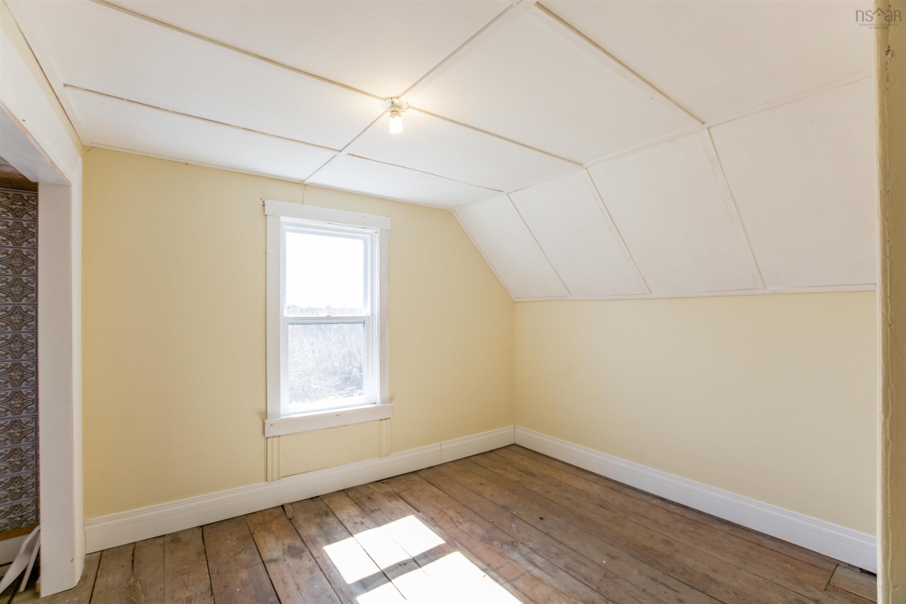 $194,000.00: 456 Townshipline Road, Ohio