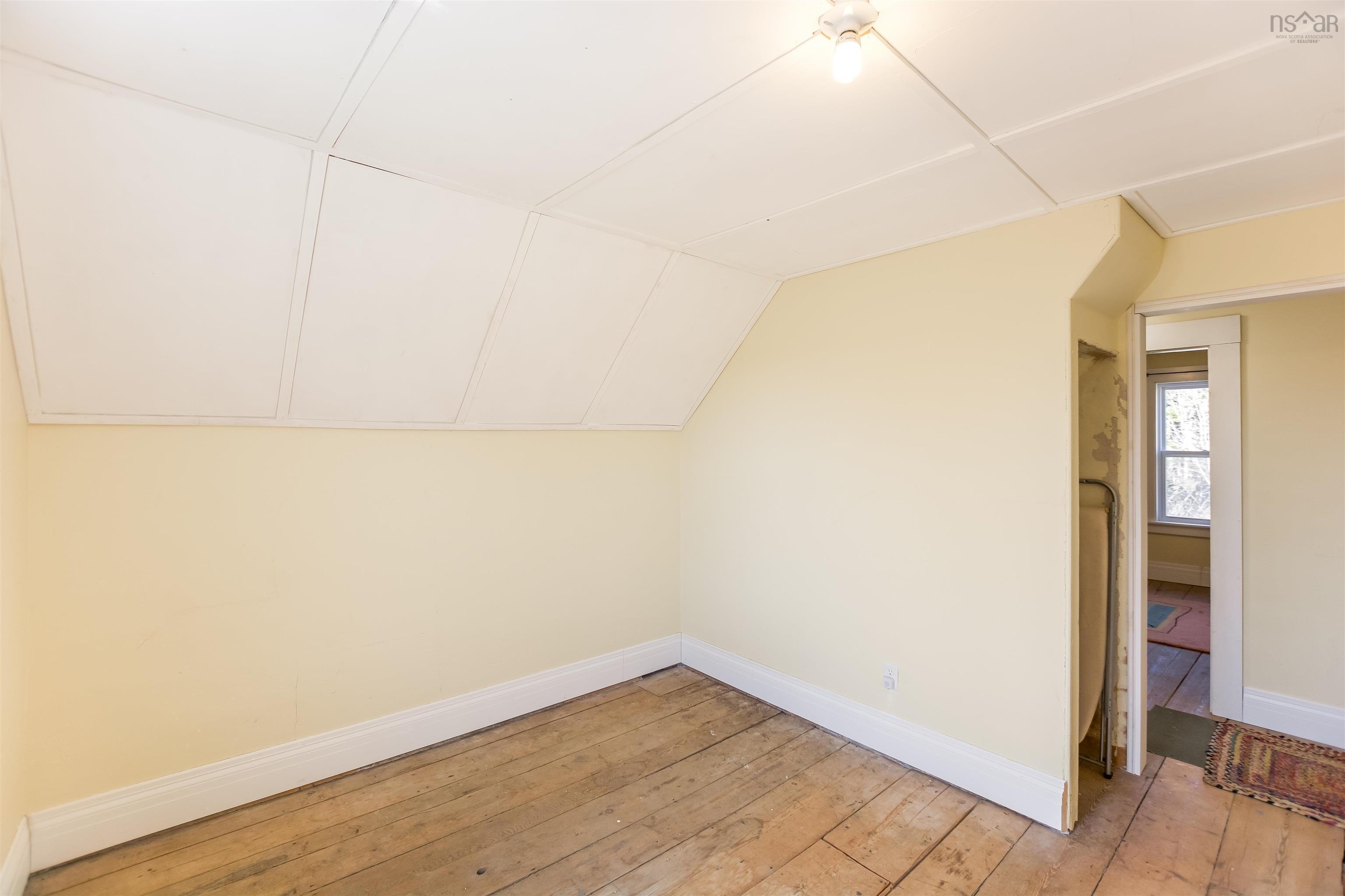 $194,000.00: 456 Townshipline Road, Ohio