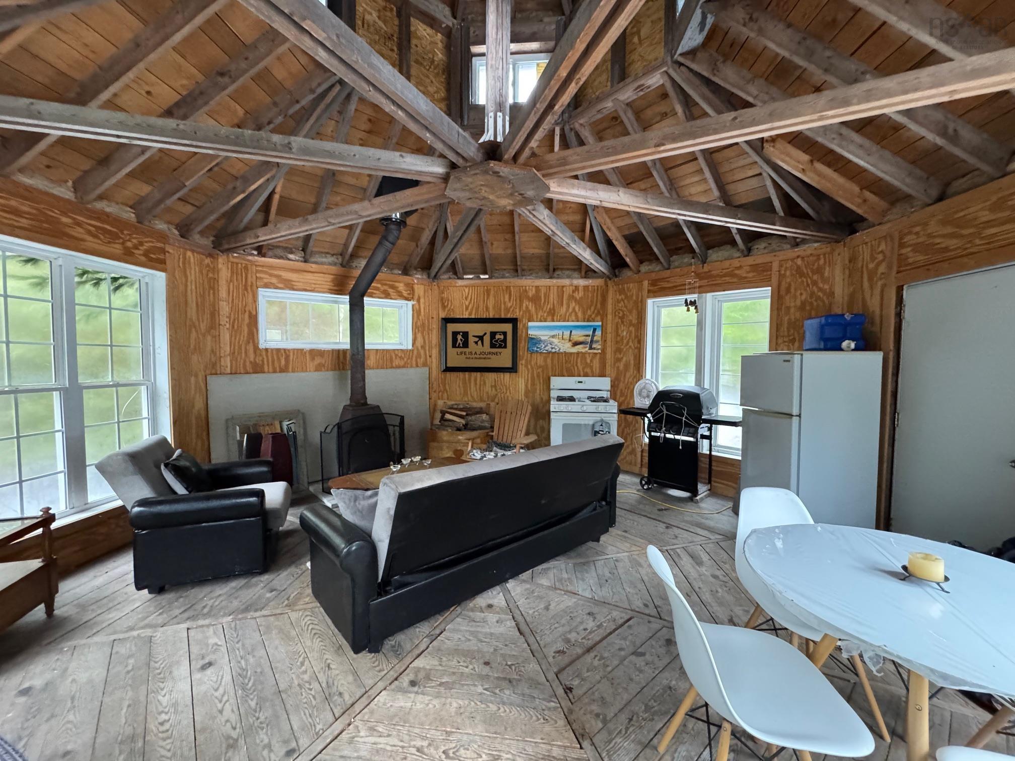 $216,900.00: 95 Natural Forest Lake Road, Upper Cornwall