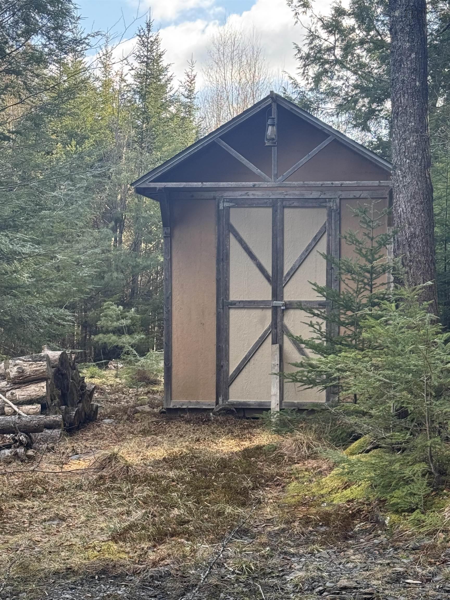 $216,900.00: 95 Natural Forest Lake Road, Upper Cornwall