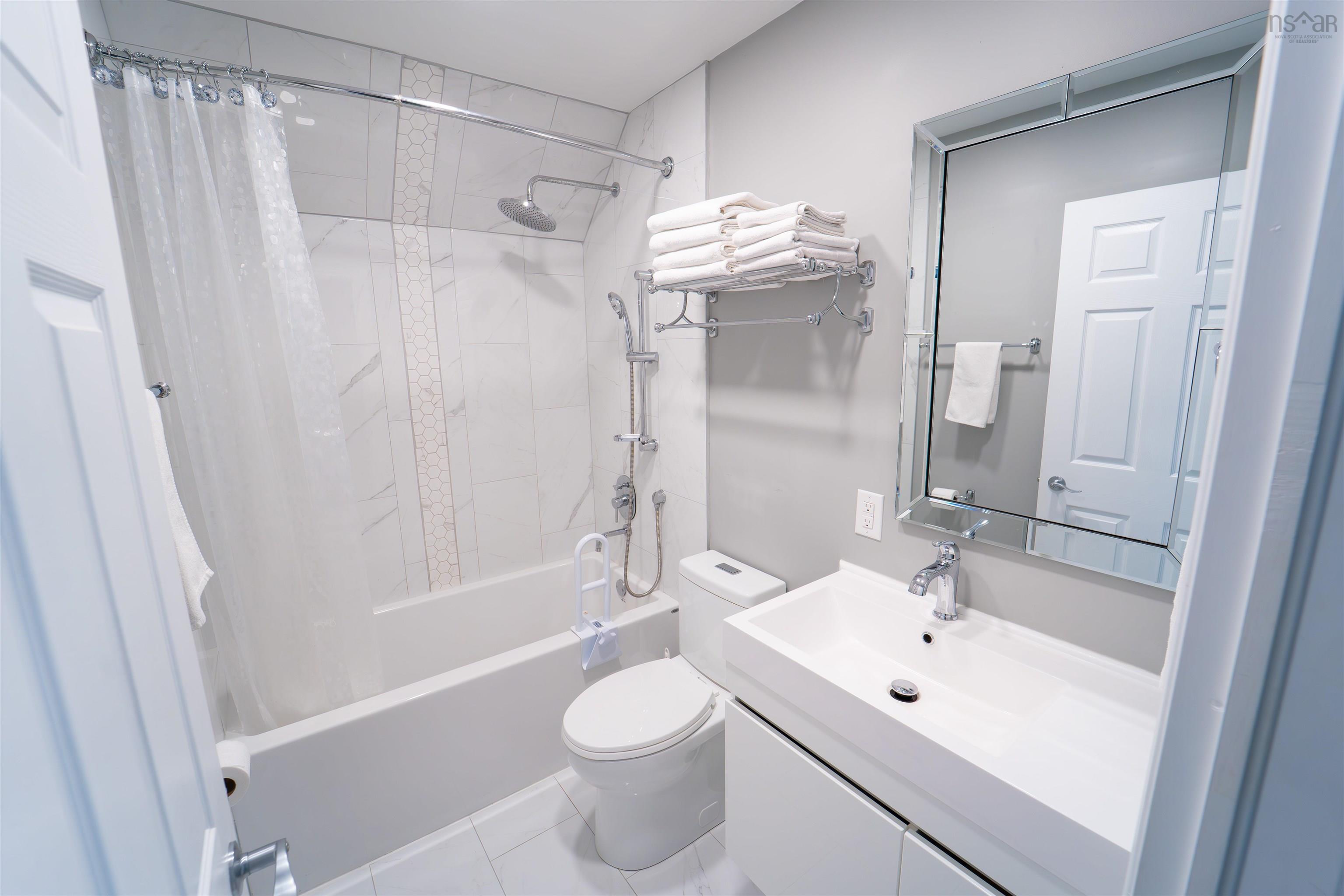 $339,900.00: 33 Pleasant Street, Parrsboro