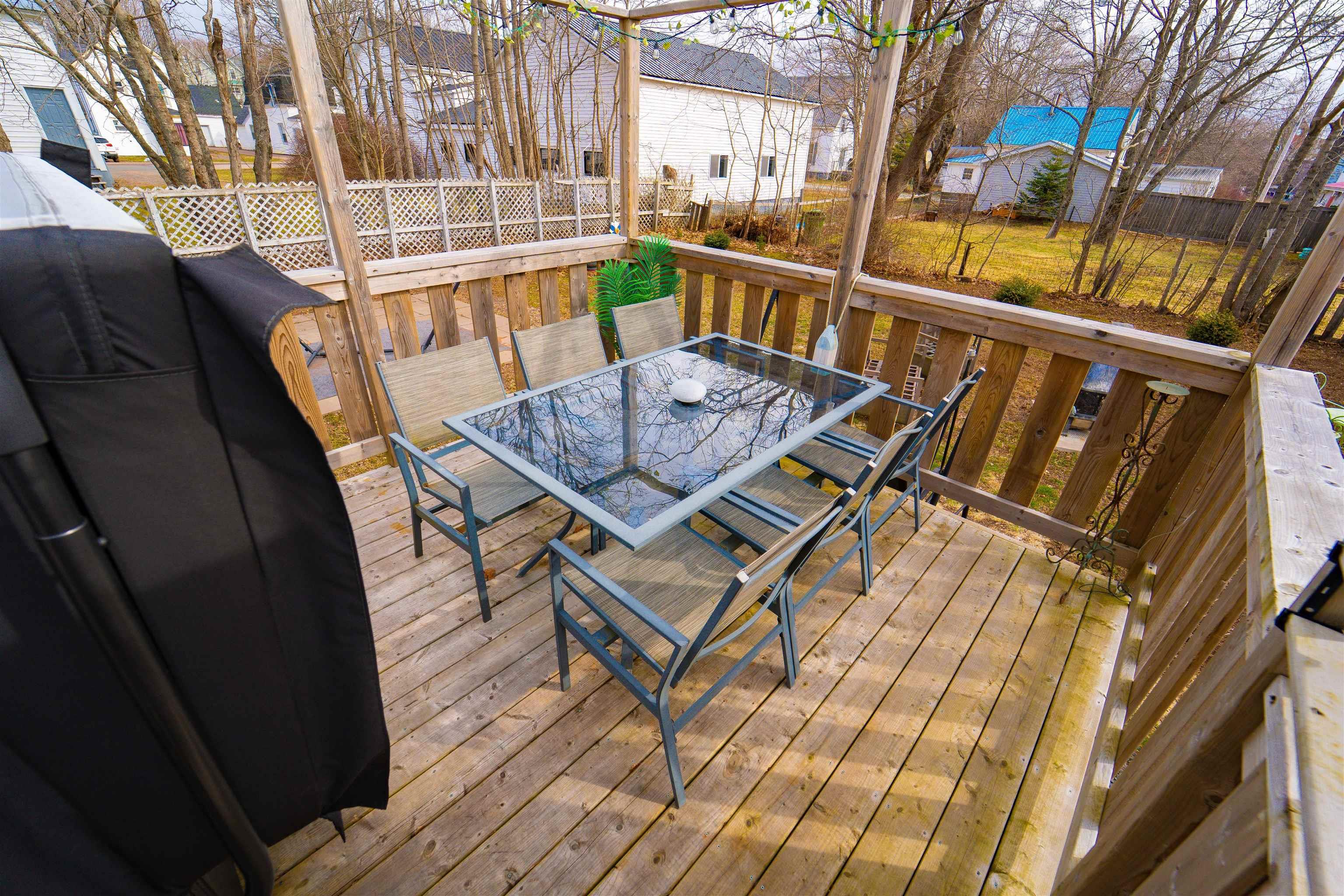 $299,900.00: 33 Pleasant Street, Parrsboro