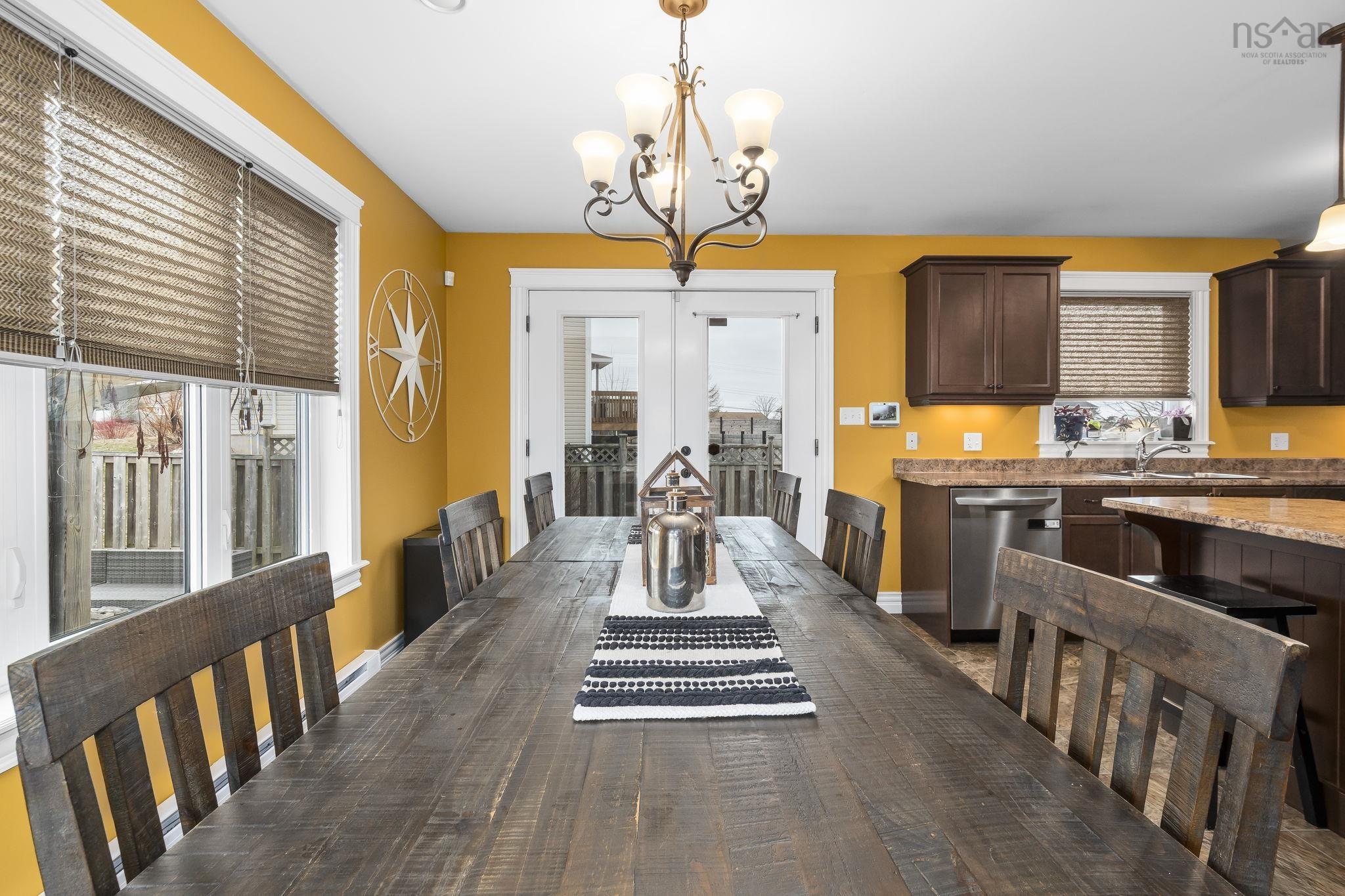 $594,900.00: 5 Tailfeather Court, North Kentville