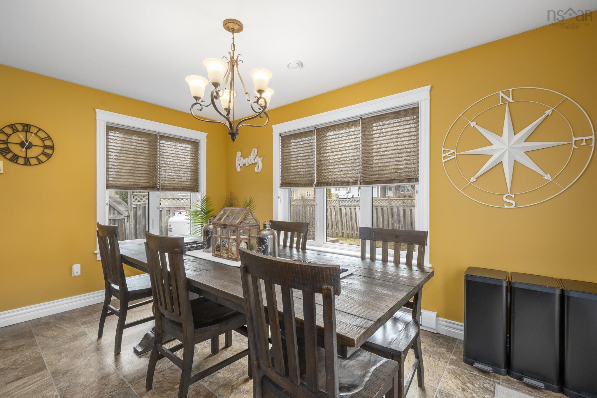 $594,900.00: 5 Tailfeather Court, North Kentville