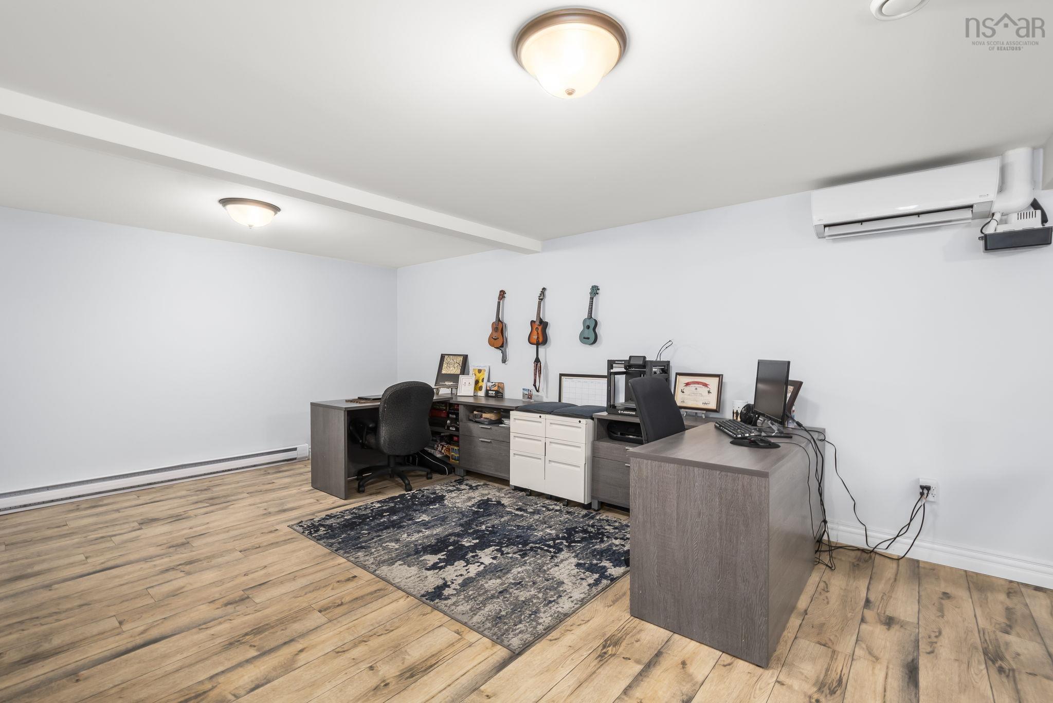 $594,900.00: 5 Tailfeather Court, North Kentville