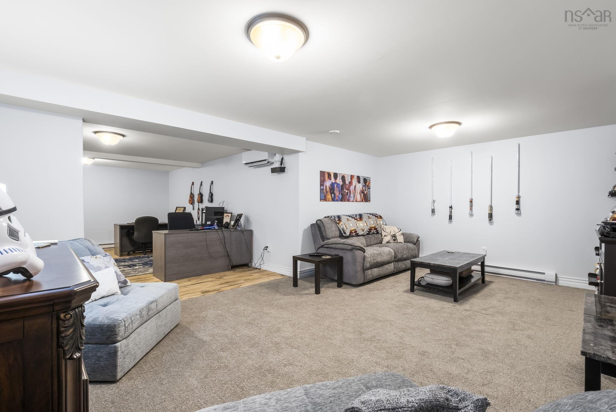 $594,900.00: 5 Tailfeather Court, North Kentville