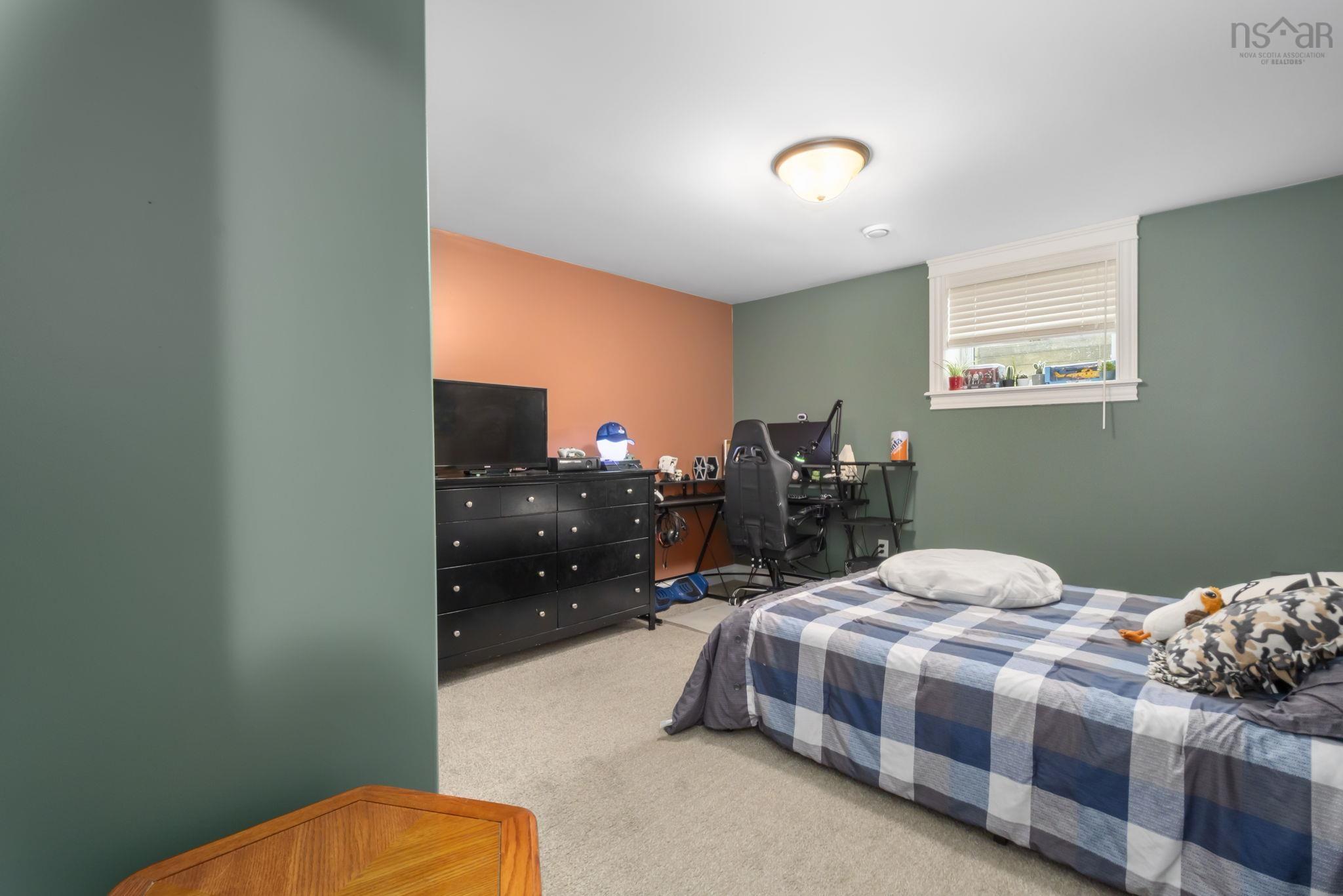 $594,900.00: 5 Tailfeather Court, North Kentville