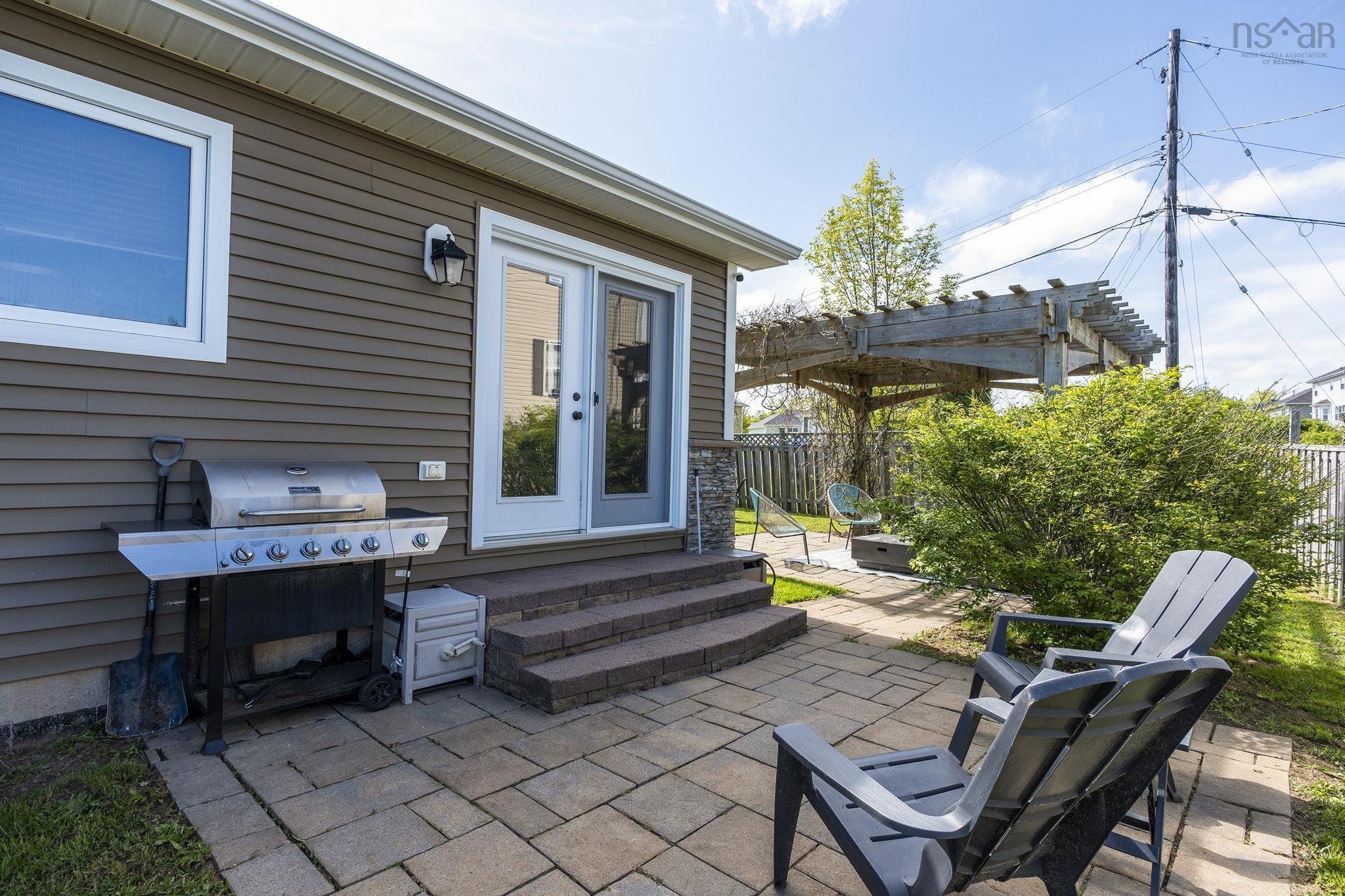 $564,900.00: 5 Tailfeather Court, North Kentville