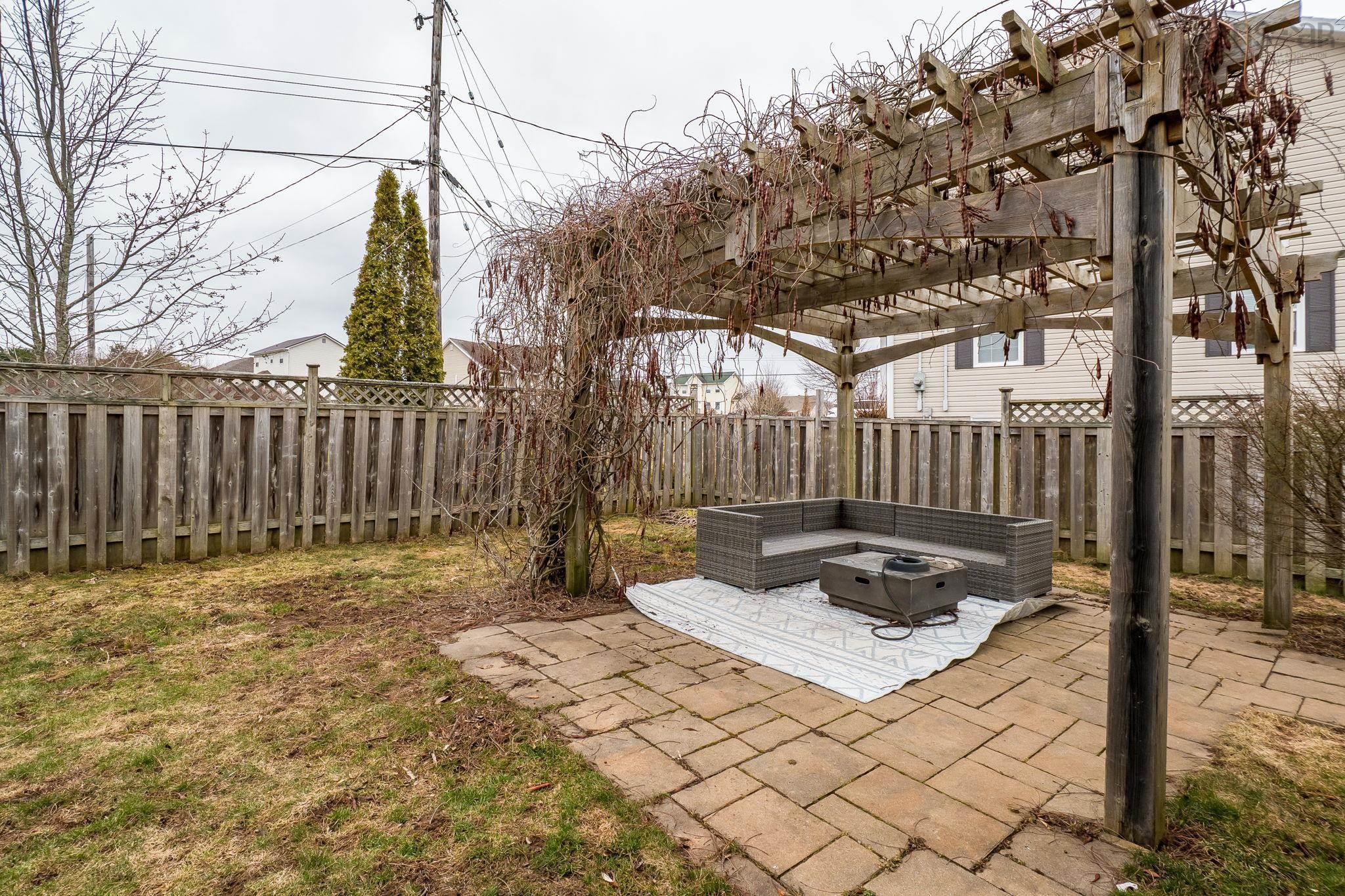 $594,900.00: 5 Tailfeather Court, North Kentville