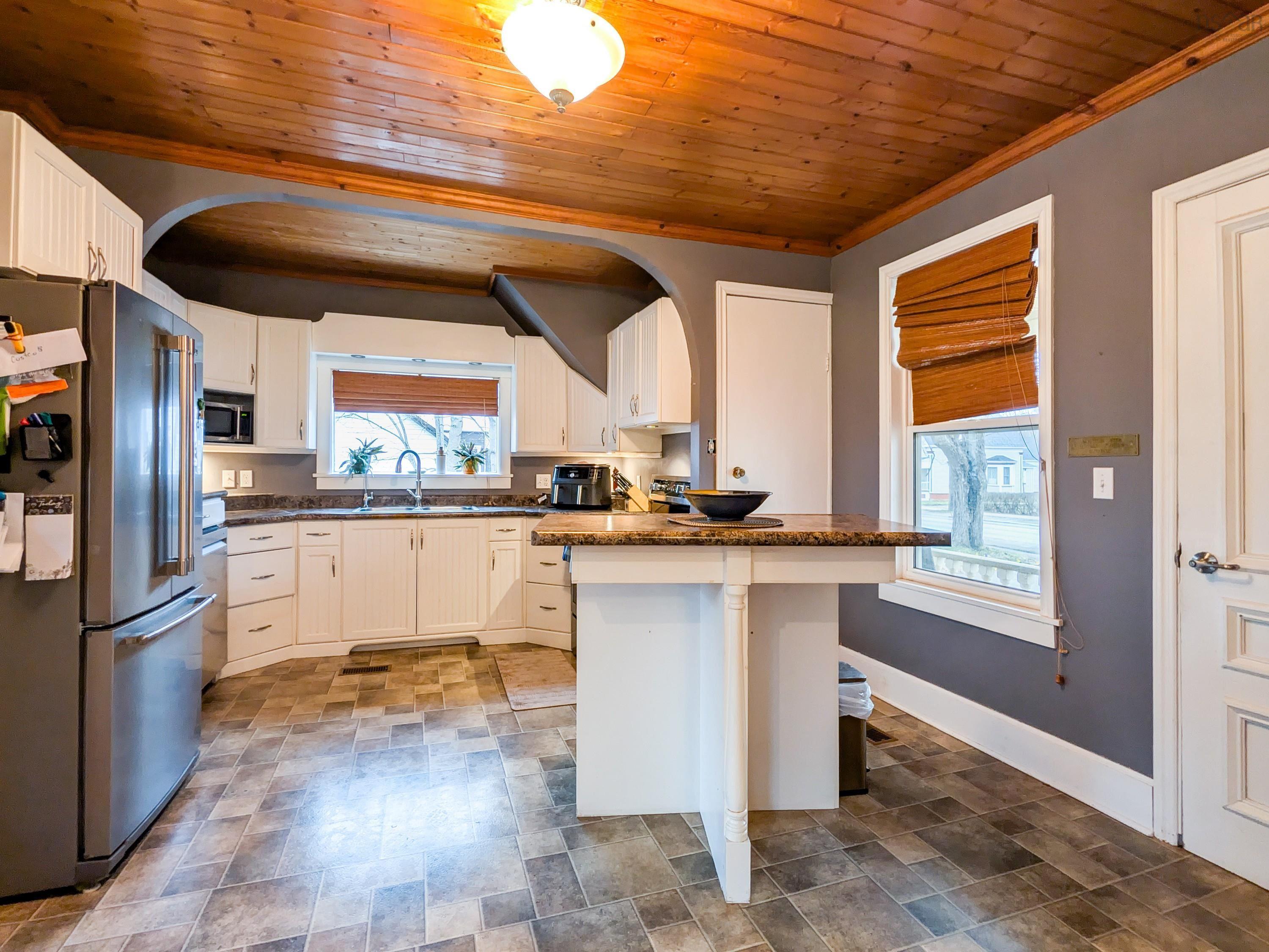 $392,000.00: 414 Granville Street, Bridgetown